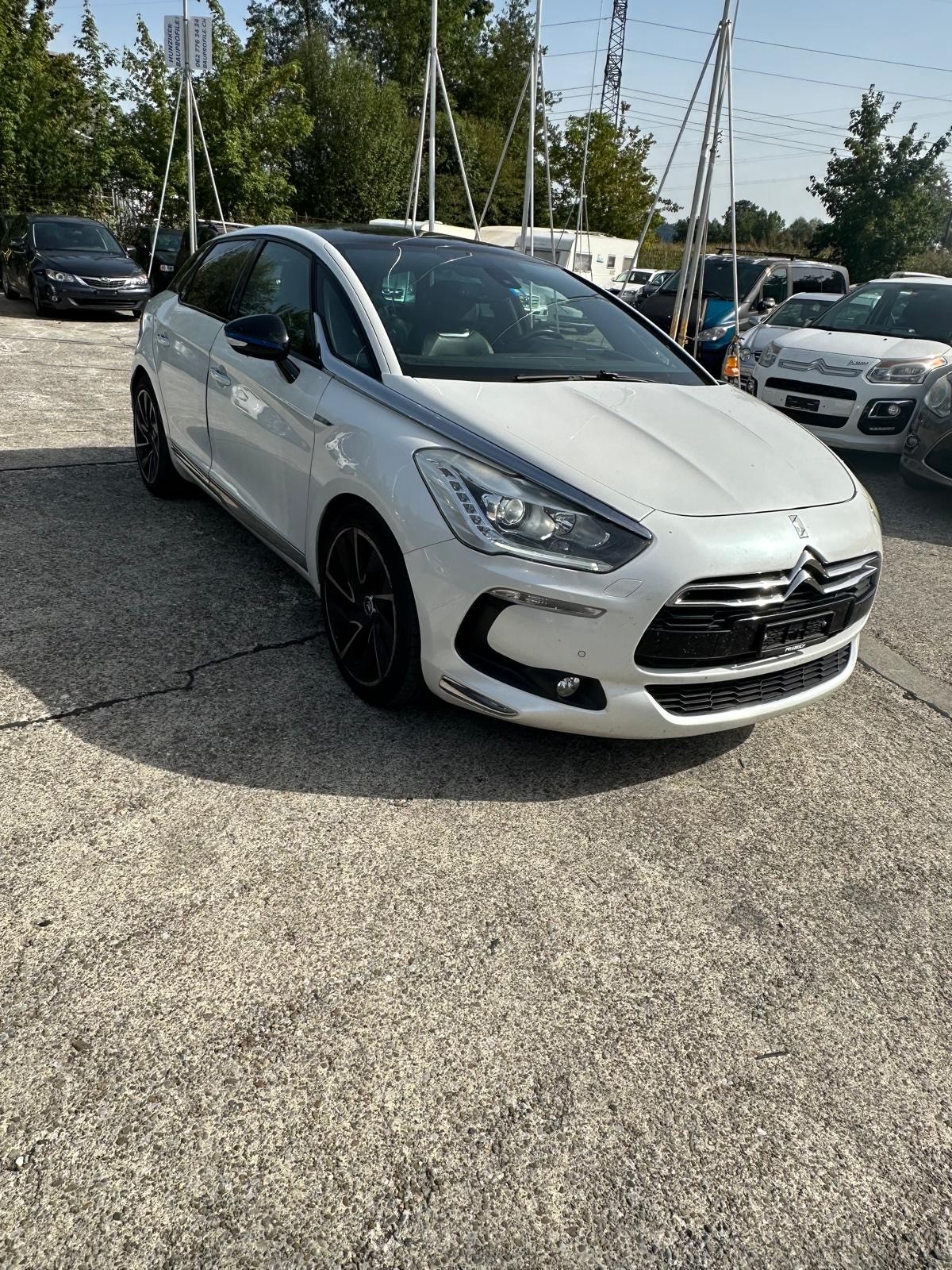 DS AUTOMOBILES DS5 1.6 Turbo Sport Chic-image-1