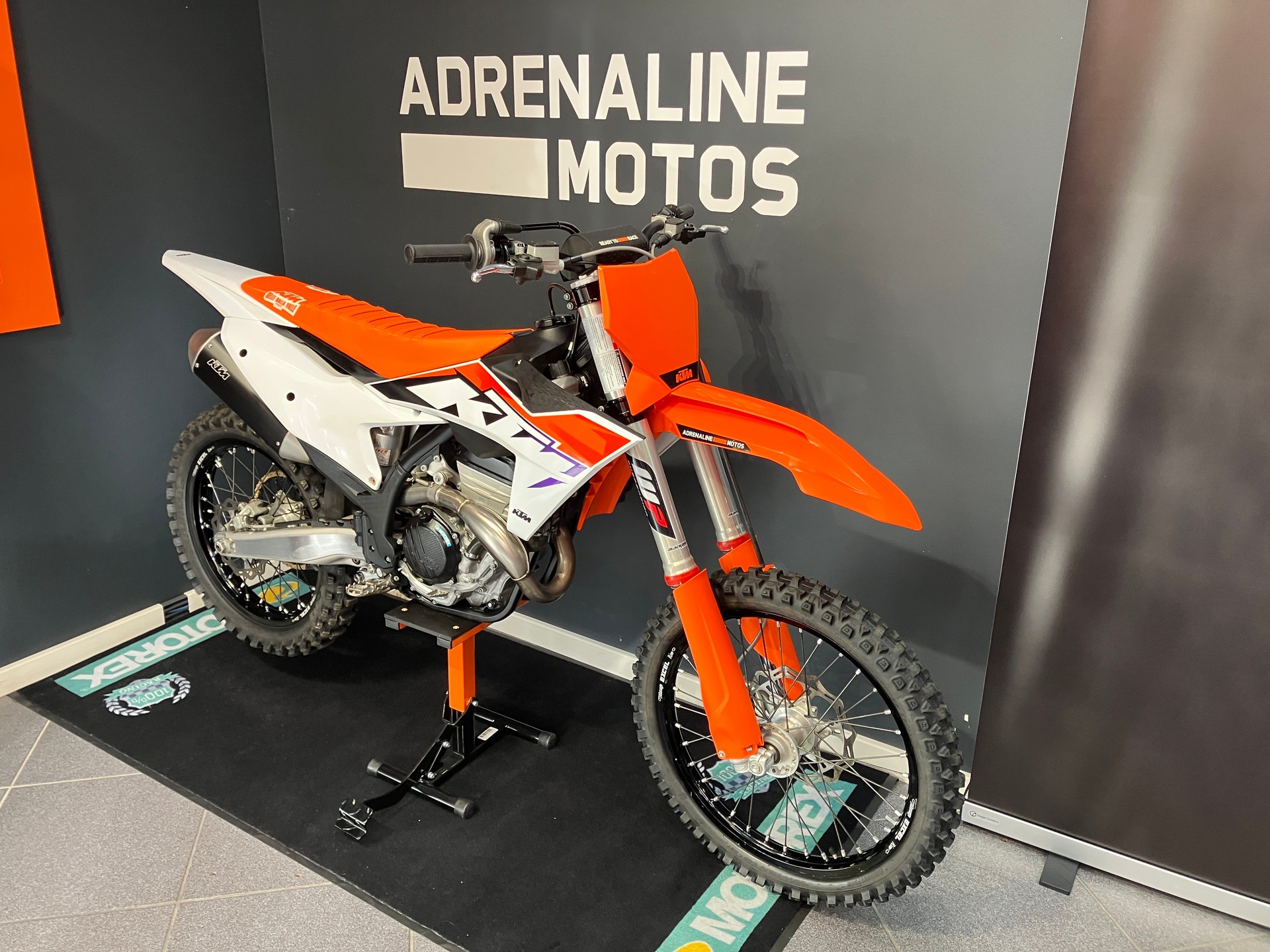 KTM 350 SX-F 2023-showroom-element-1