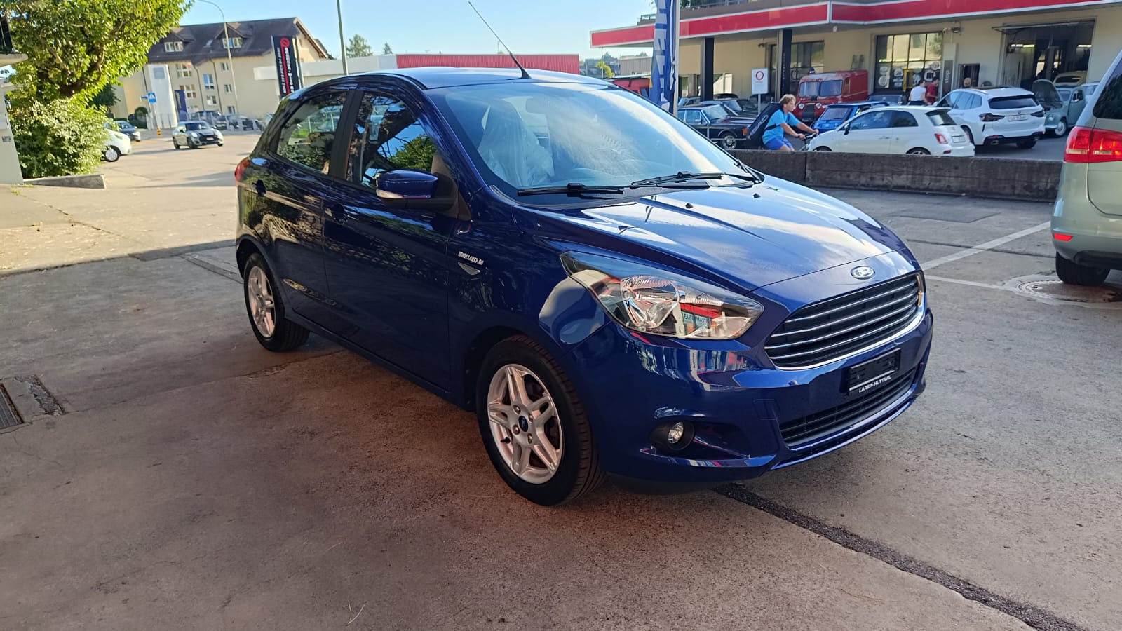 FORD KA+ 1.2 Ti-VCT White Edition-showroom-element-3
