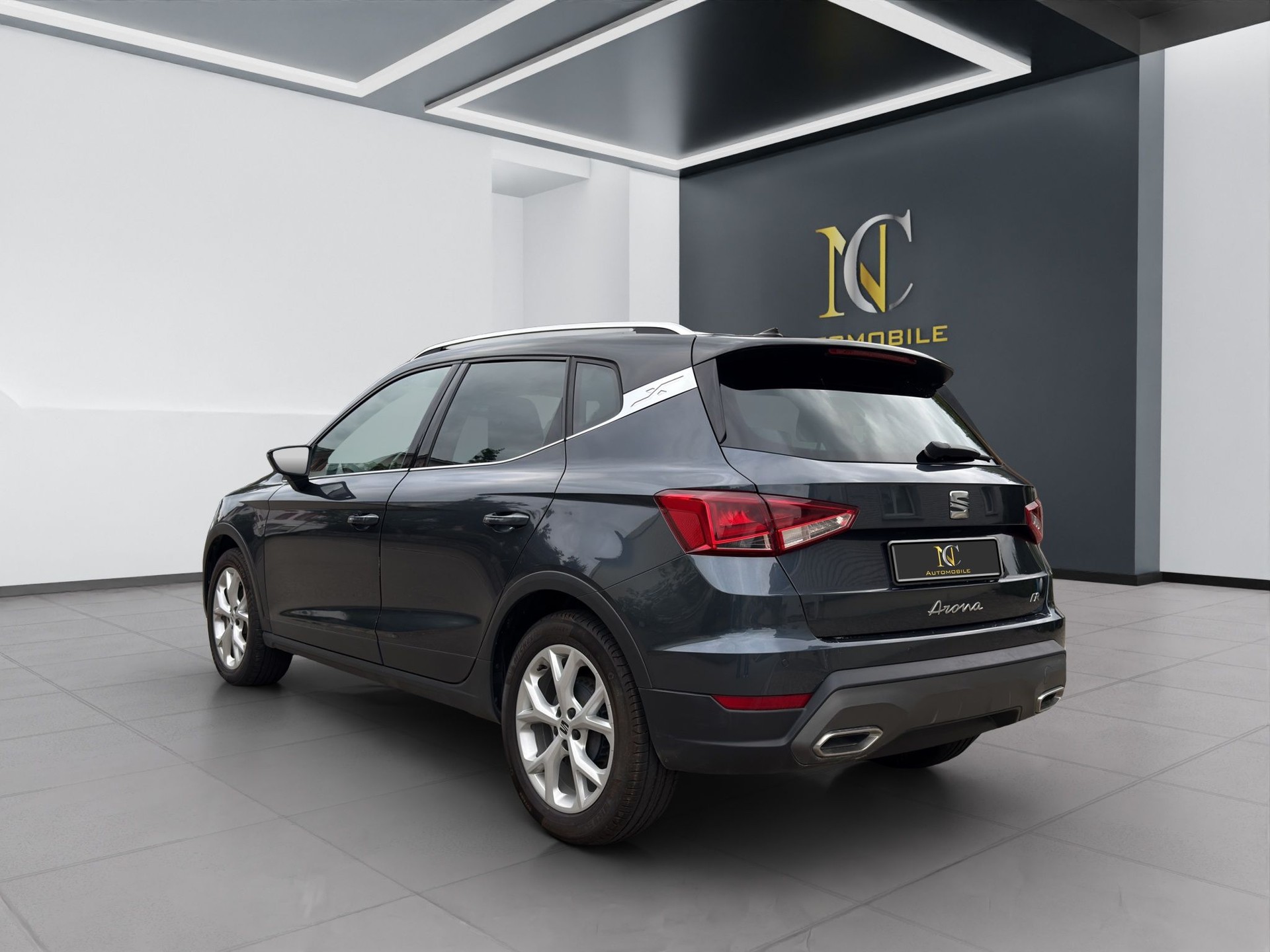SEAT Arona 1.0 FR 1.0 TSI-showroom-element-3