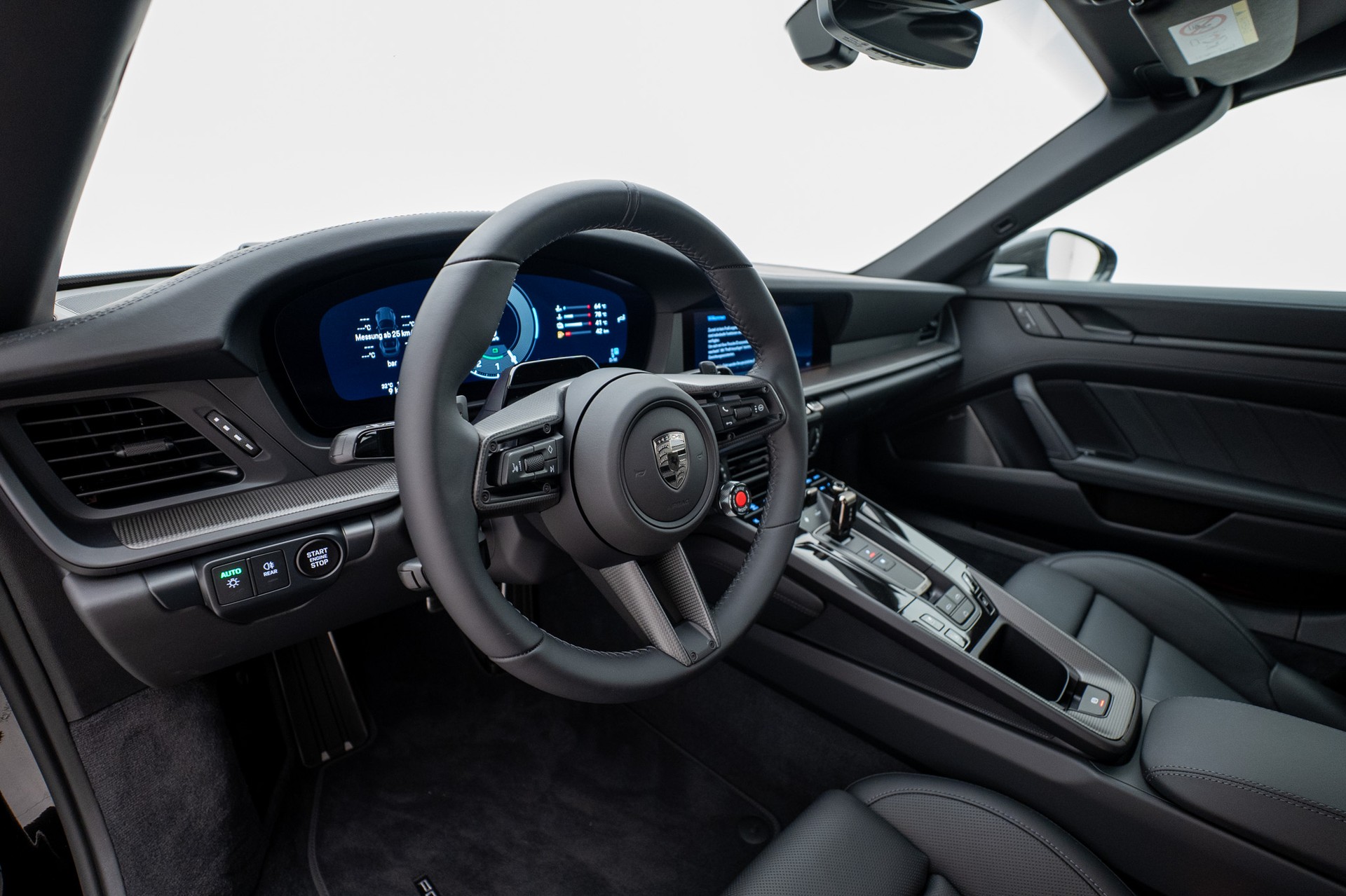 PORSCHE 911 Turbo S Cabriolet Vossen-image-8