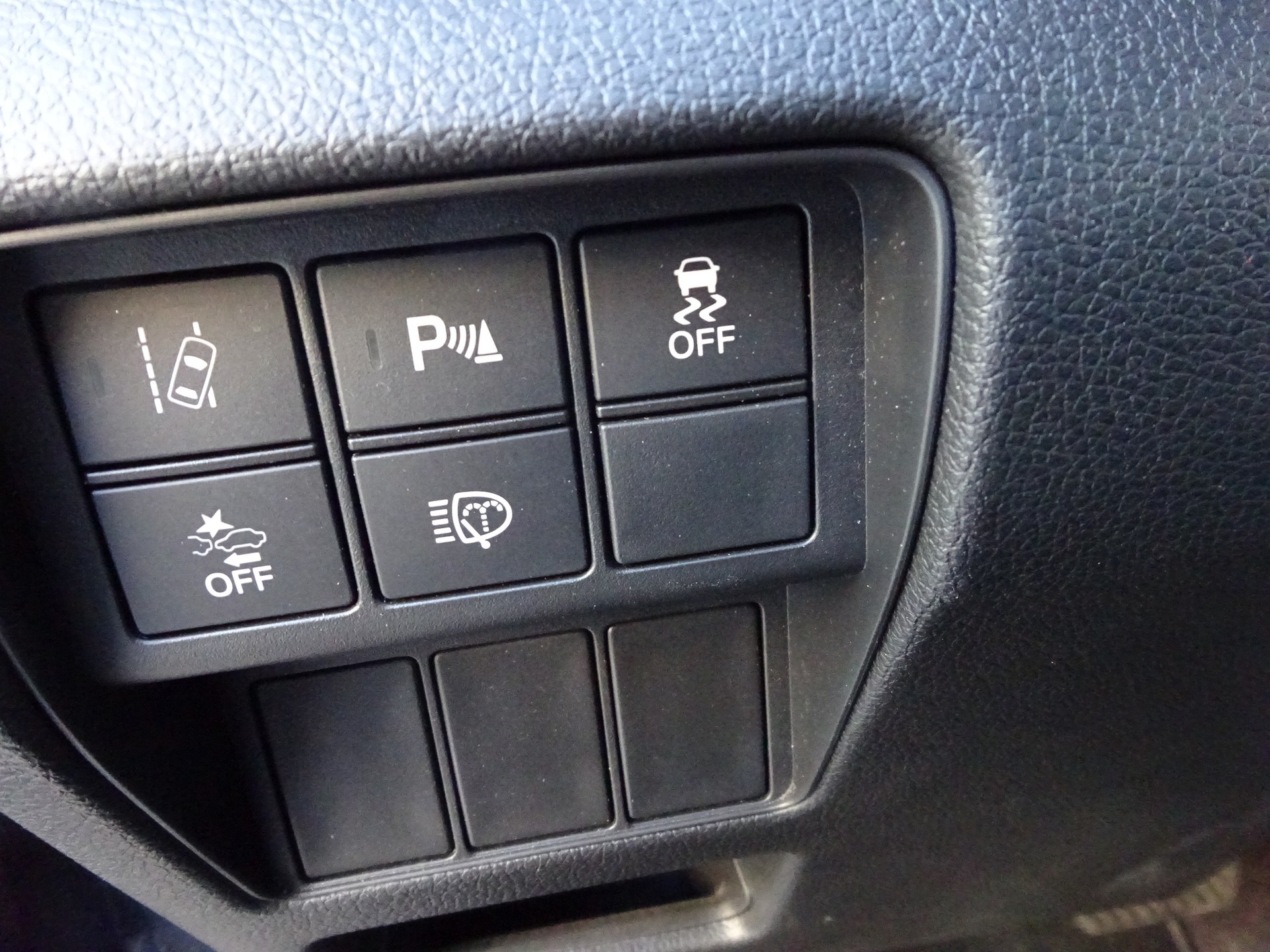HONDA CR-V 1.5 i-VTEC Elegance 4WD Automatic-image-4