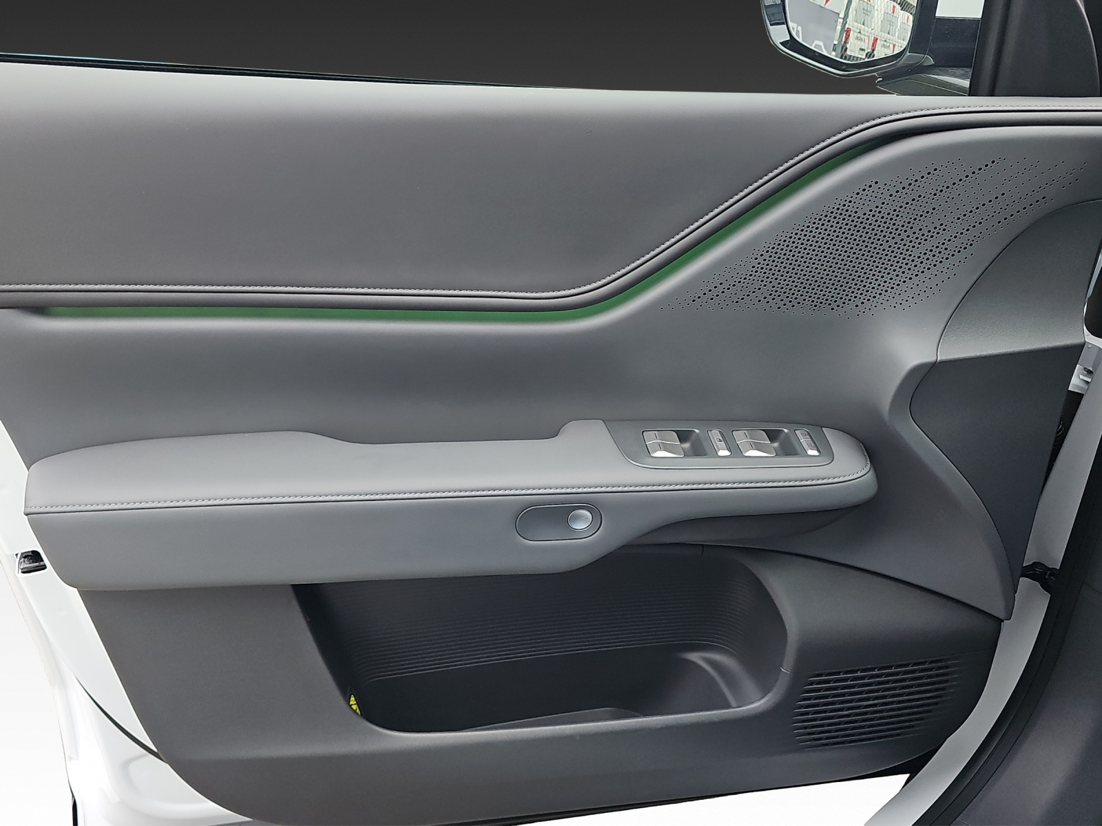 XPENG G6 80kWh Performance AWD-image-16