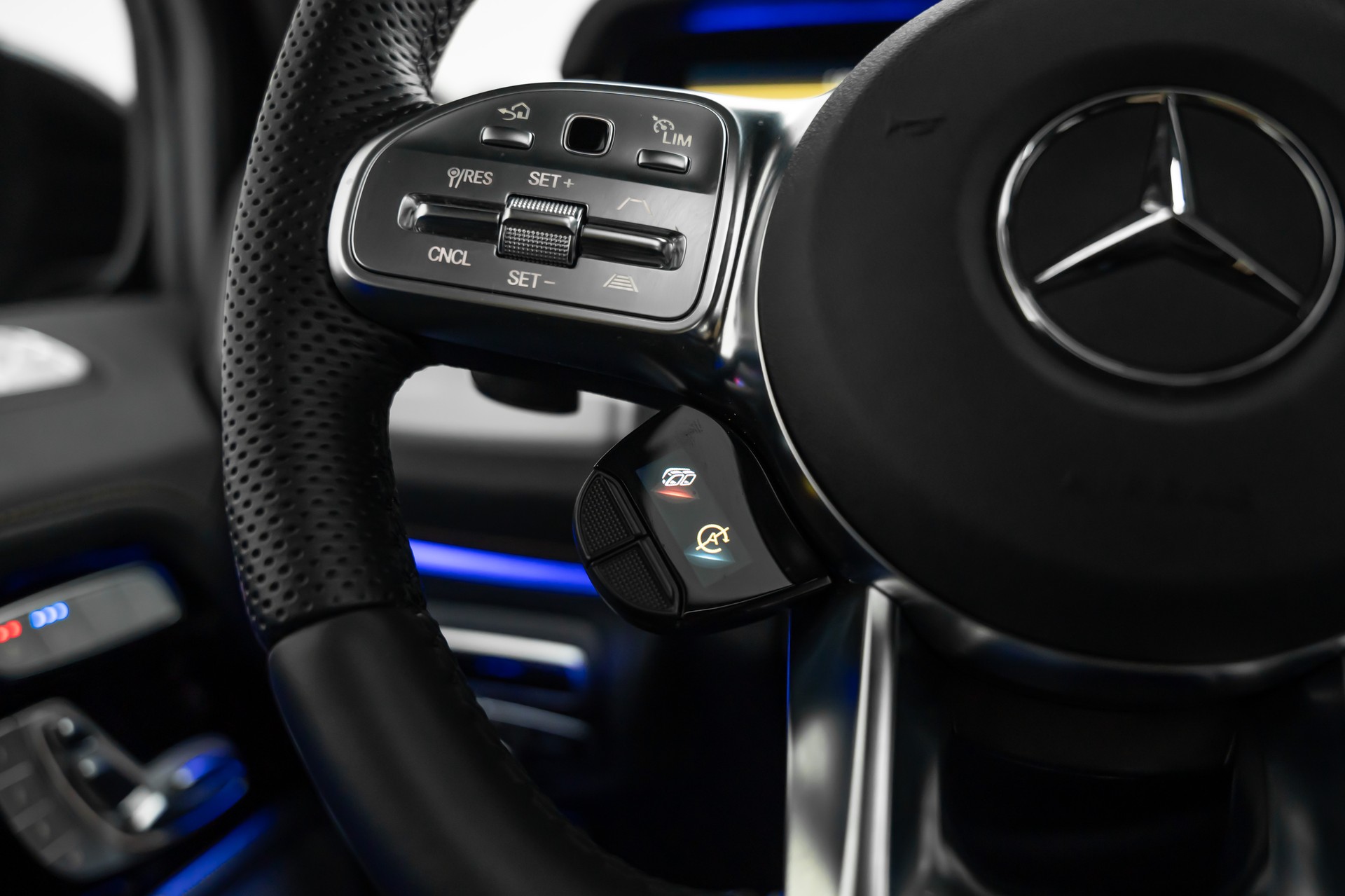 MERCEDES-BENZ G 63 AMG Speedshift Plus G-Tronic-image-19
