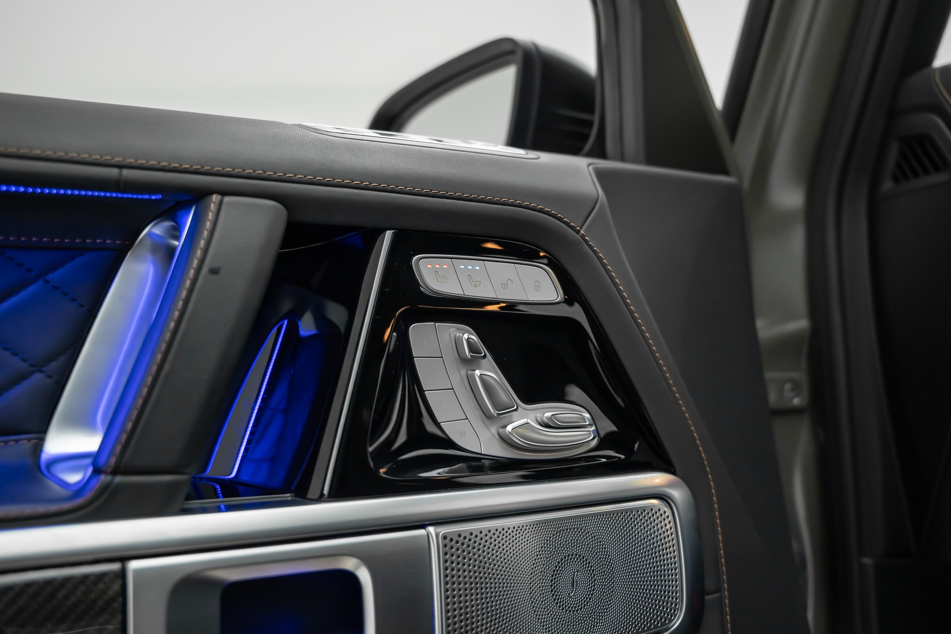 MERCEDES-BENZ G 63 AMG Speedshift Plus G-Tronic-image-14