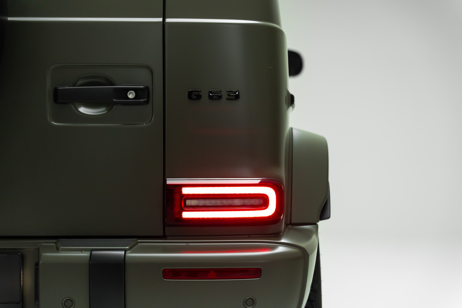 MERCEDES-BENZ G 63 AMG Speedshift Plus G-Tronic-image-13