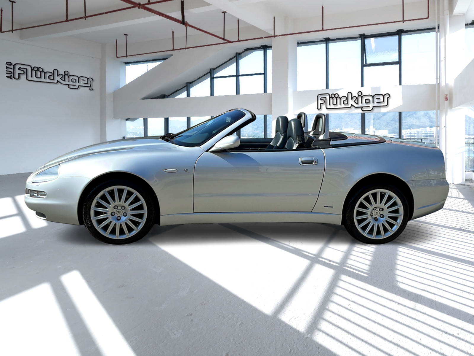 MASERATI Spyder GT-showroom-element-2