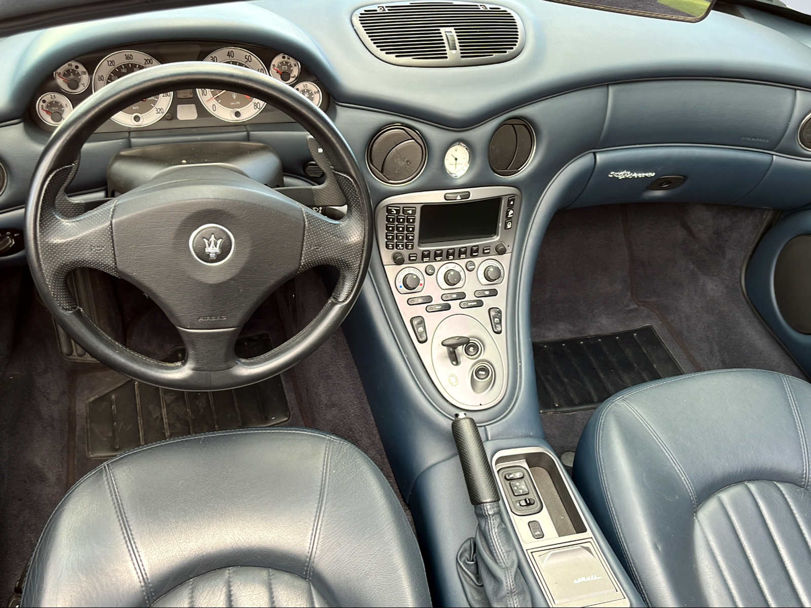 MASERATI Spyder GT-image-8