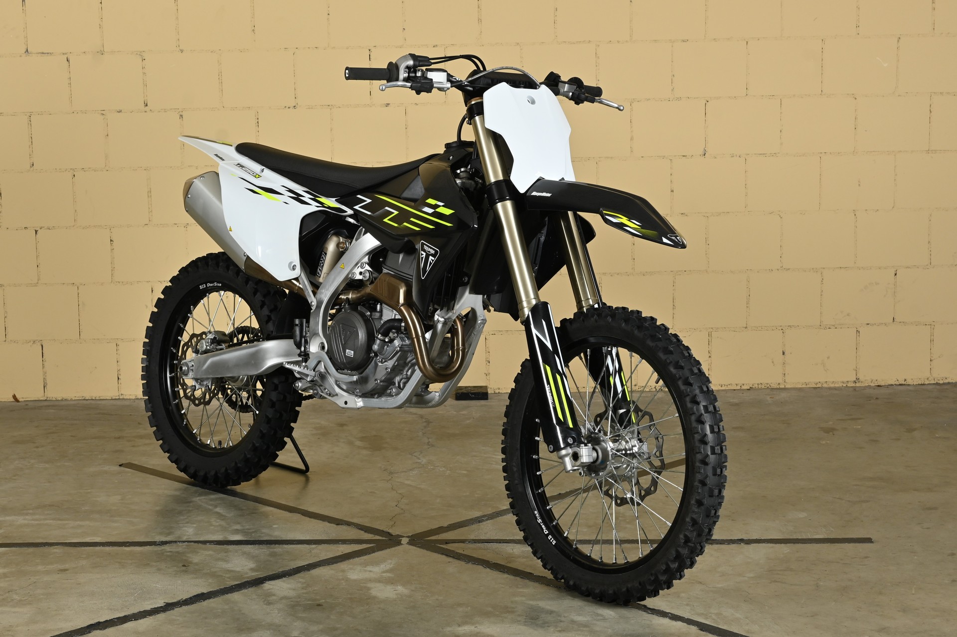 TRIUMPH TF 250 X Modell 2026-image-1