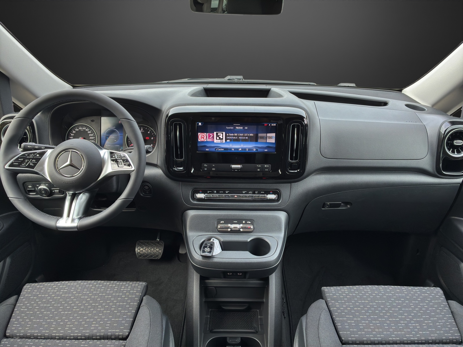 MERCEDES-BENZ Vito 116 CDI Lang Tourer 9G-Tronic 4M Select-image-8
