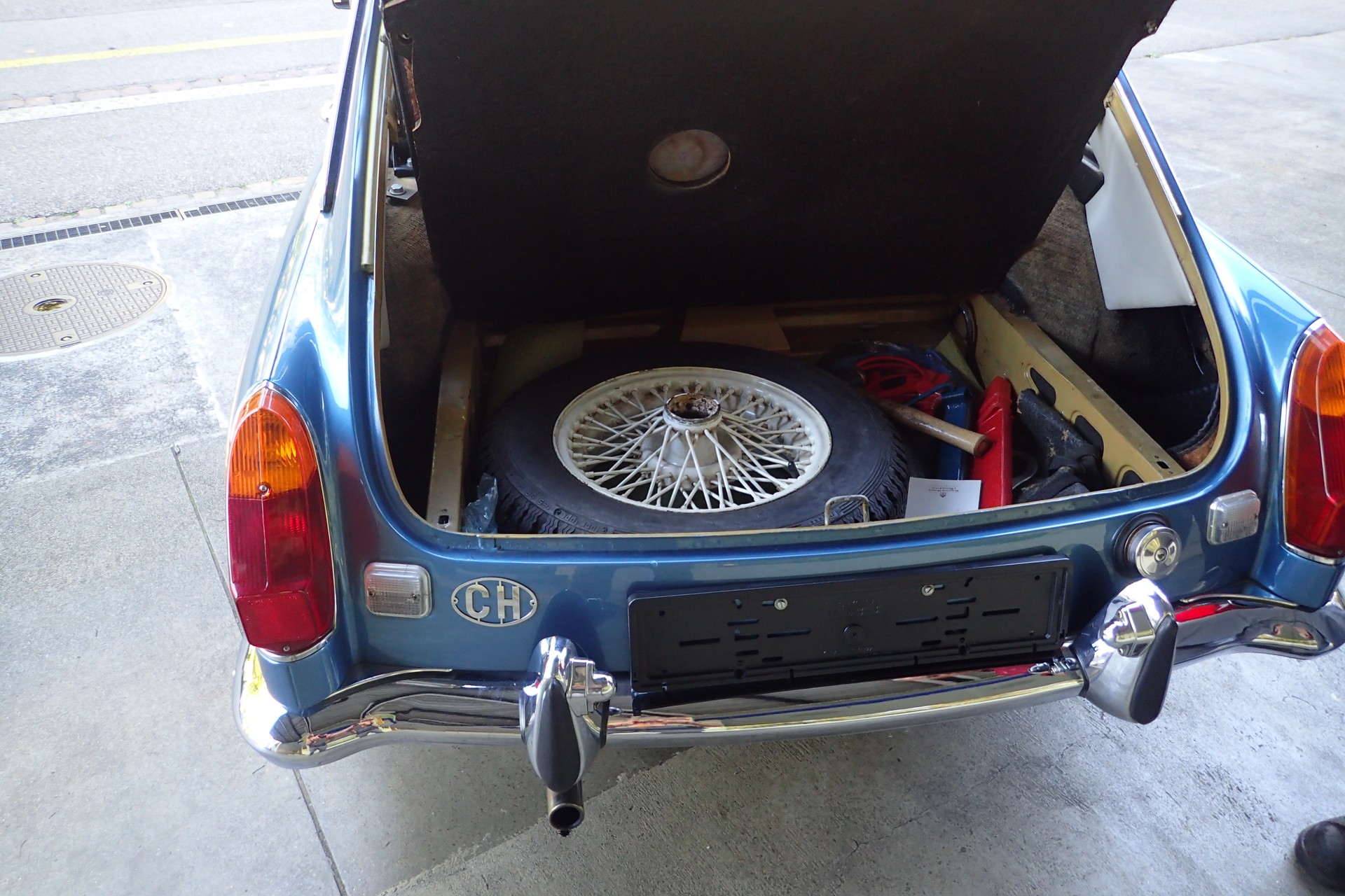MG MGB-image-17