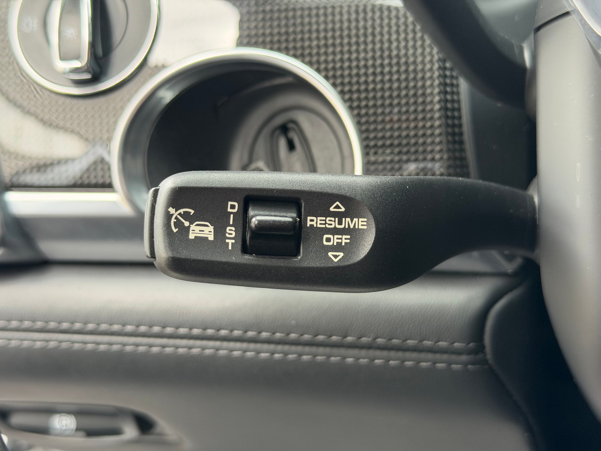PORSCHE Panamera GTS 4.8 PDK-image-13