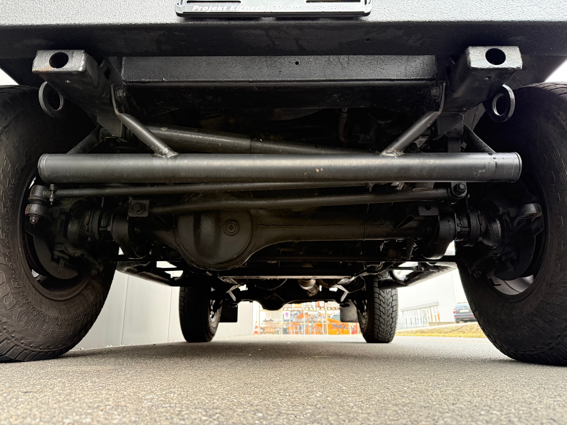 LAND ROVER Defender 90 TD4-image-12