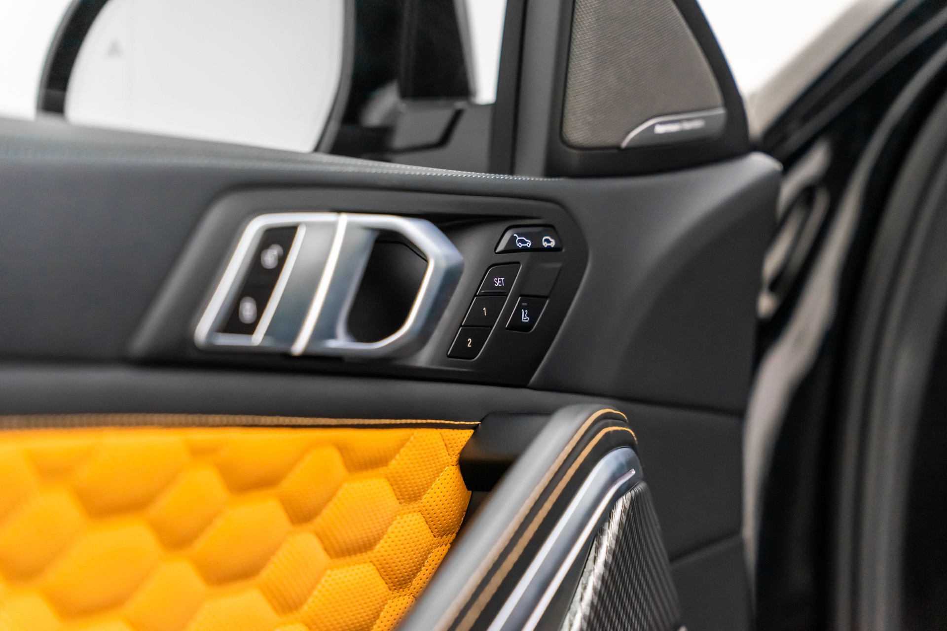 BMW X6M Steptronic M Competition-image-21