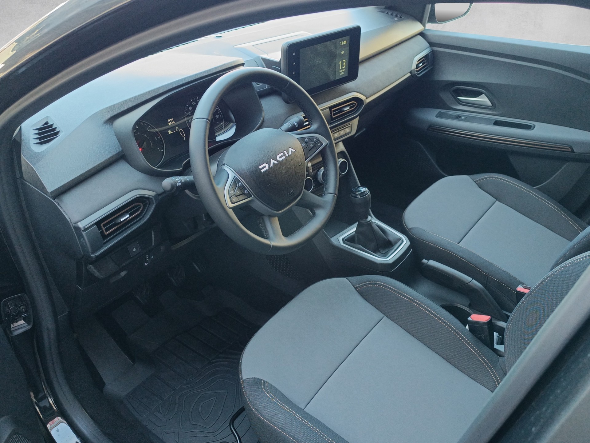 DACIA Jogger TCe 110 Extreme-image-9