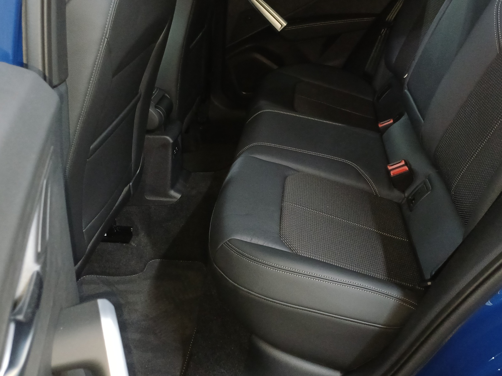 AUDI SQ2 TFSI quattro S-tronic-image-11