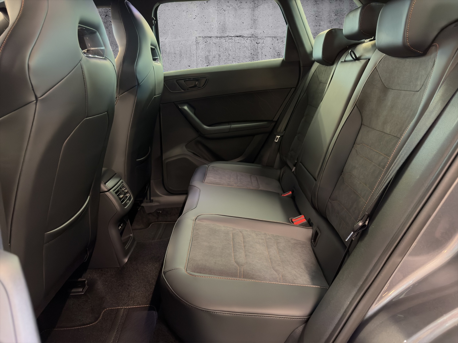 CUPRA Ateca 2.0TSI Inicio 4Drive DSG-image-13