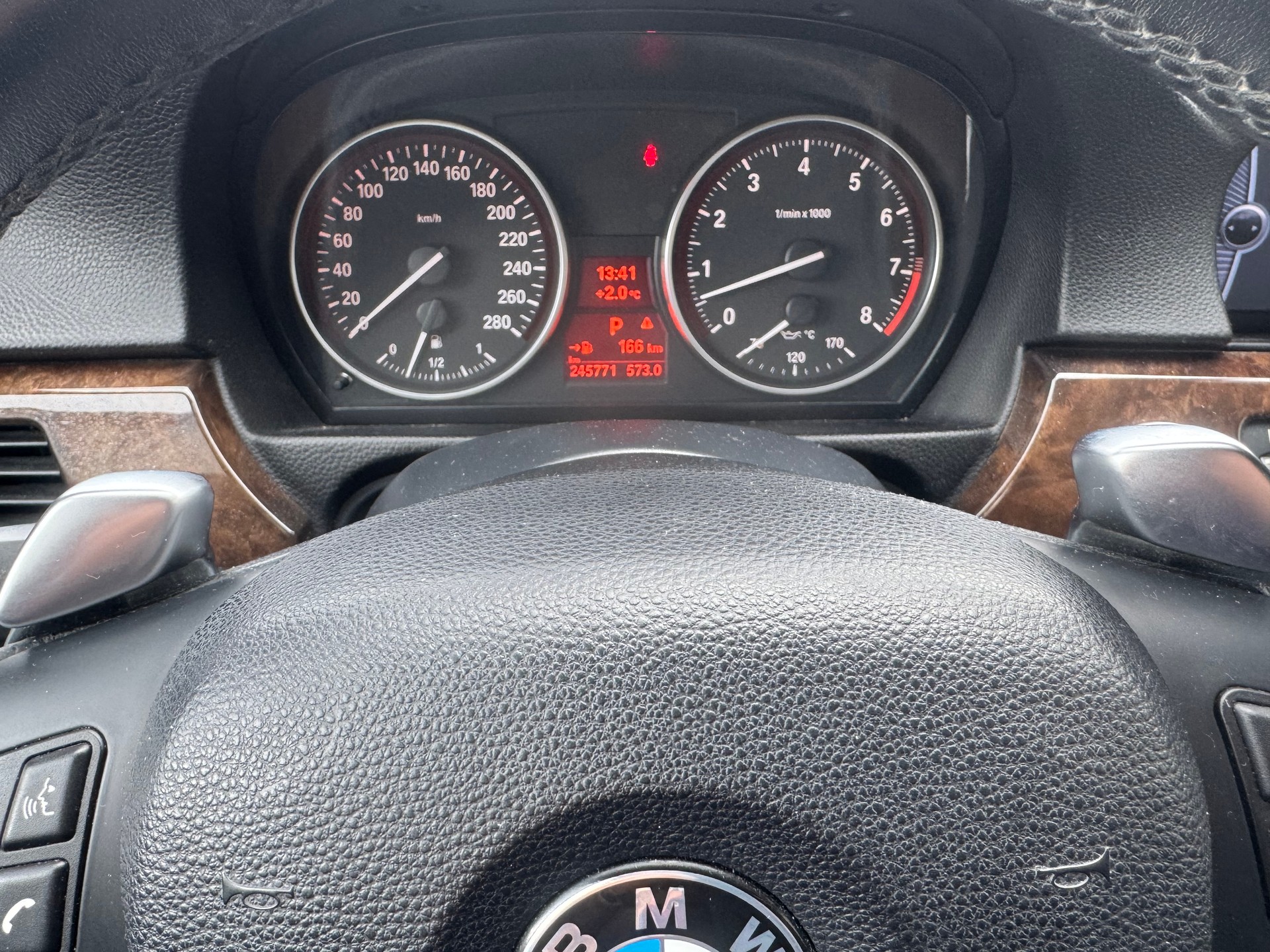 BMW 335i x-Drive Steptronic M-Packet-image-14