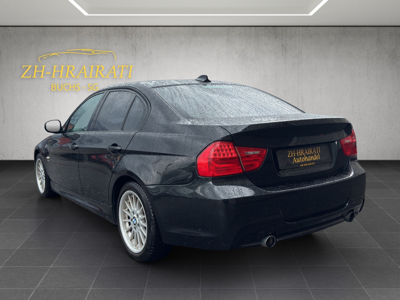 BMW 335i x-Drive Steptronic M-Packet-image-4