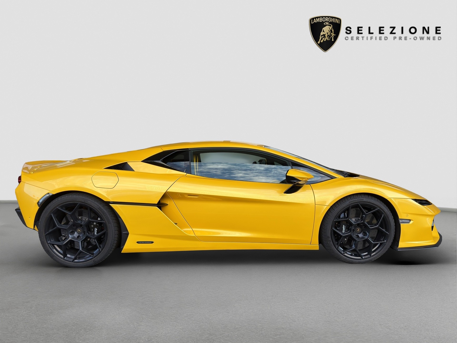 LAMBORGHINI Temerario Coupé-showroom-element-1