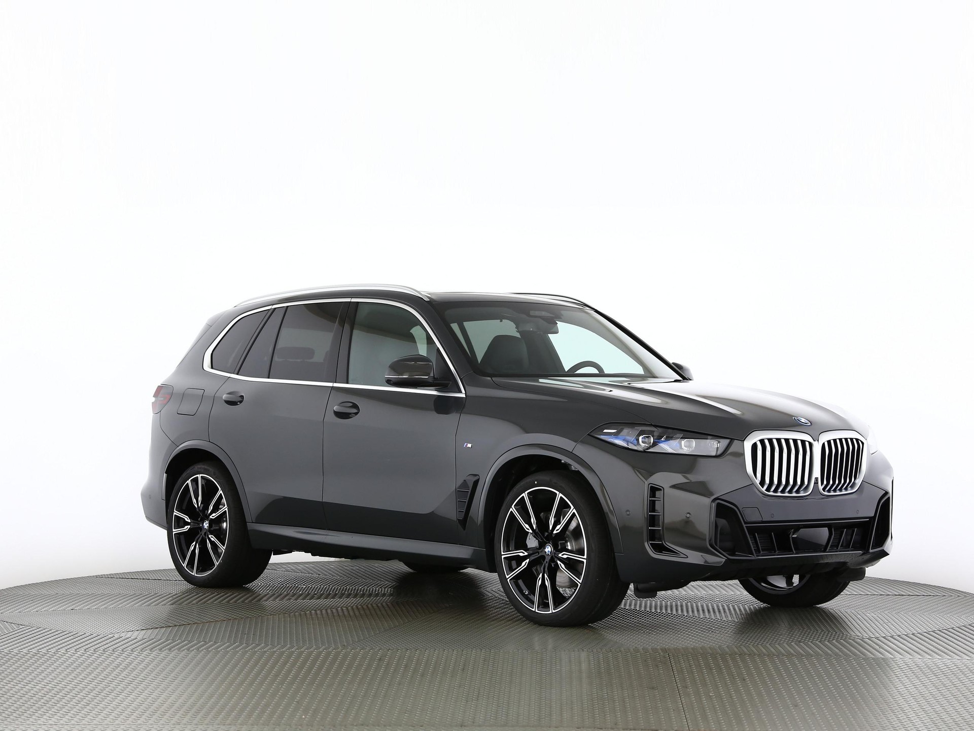 BMW X5 50e xDrive SAG-image-26