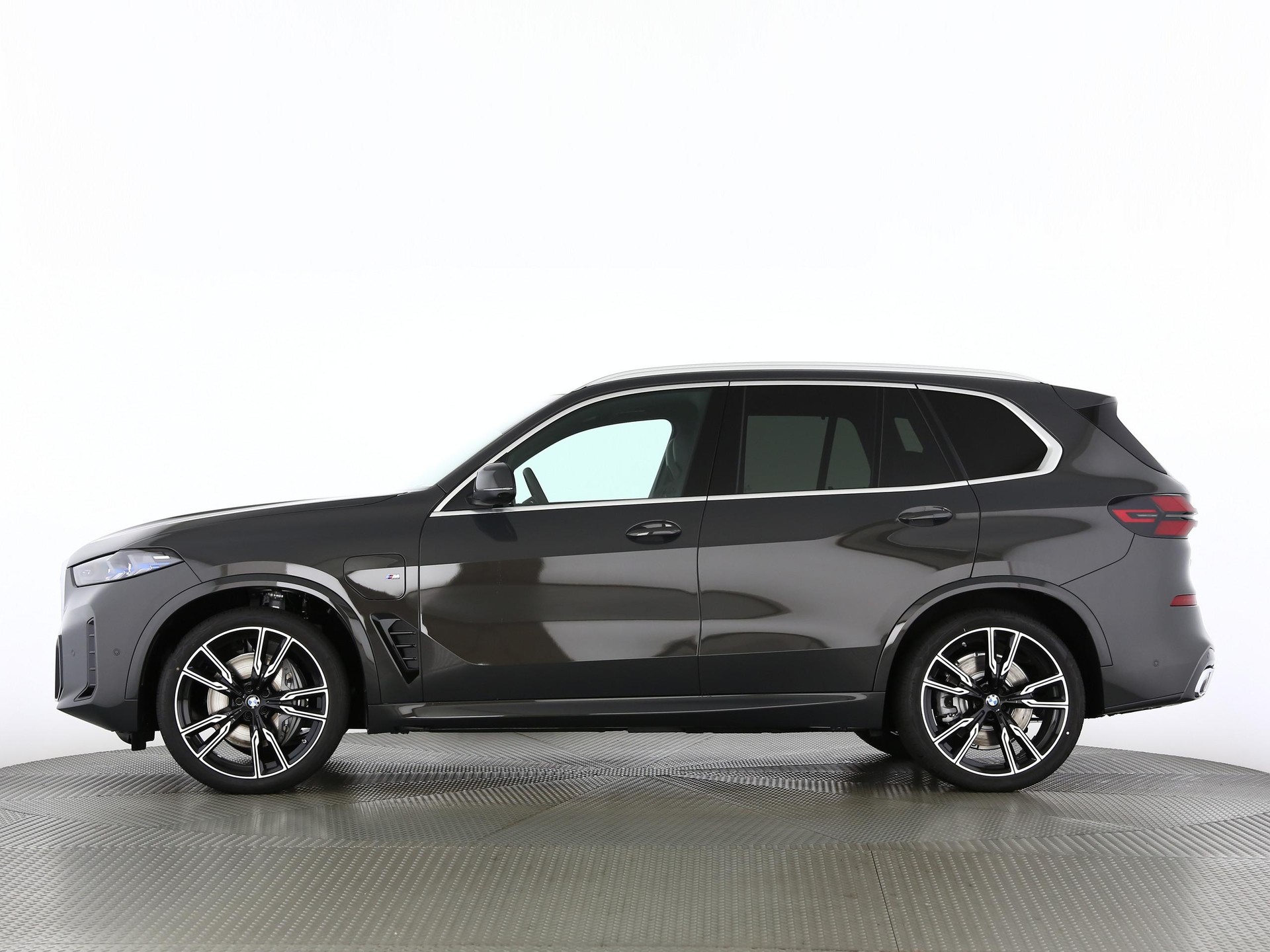 BMW X5 50e xDrive SAG-image-11