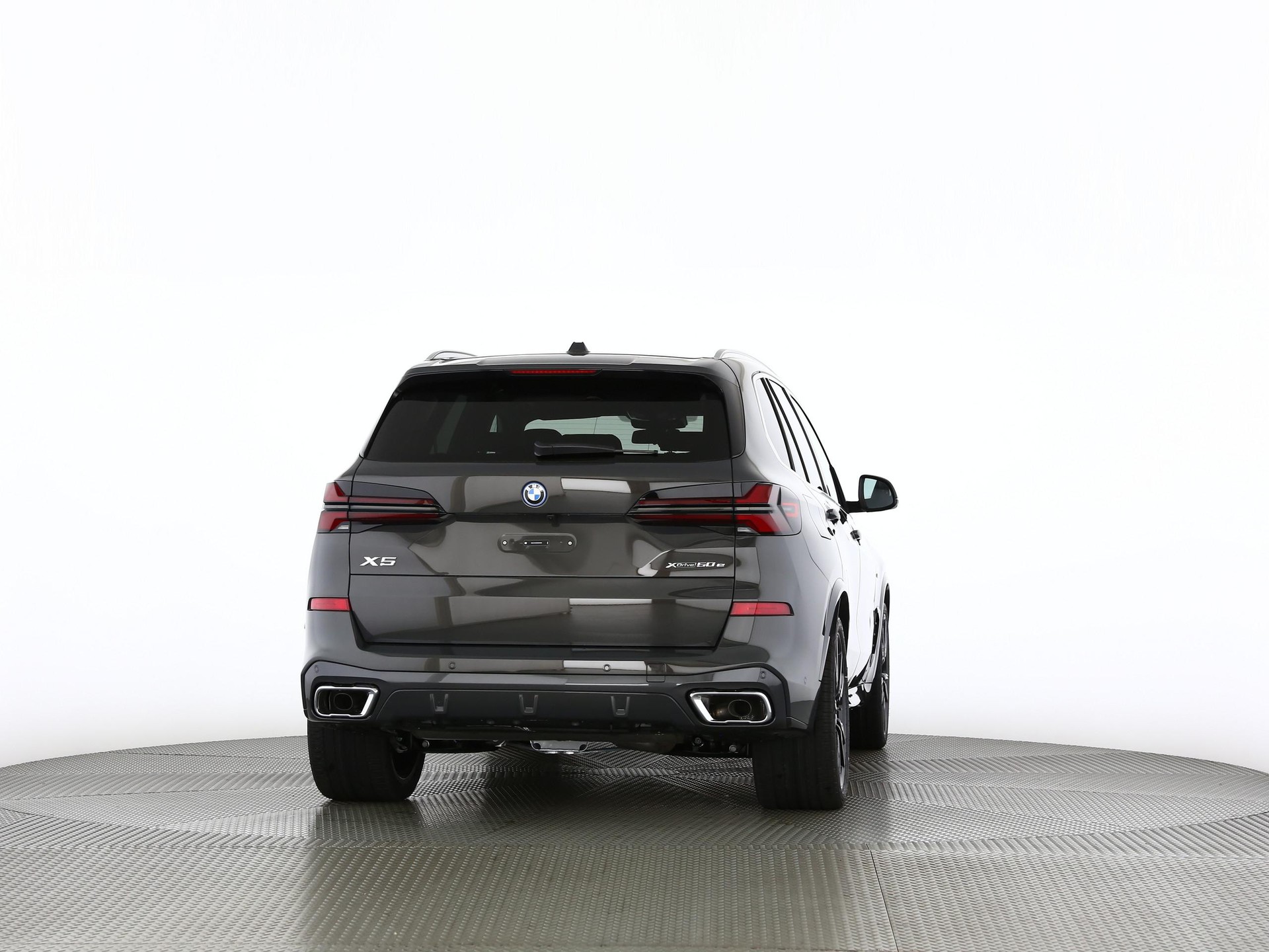 BMW X5 50e xDrive SAG-image-17