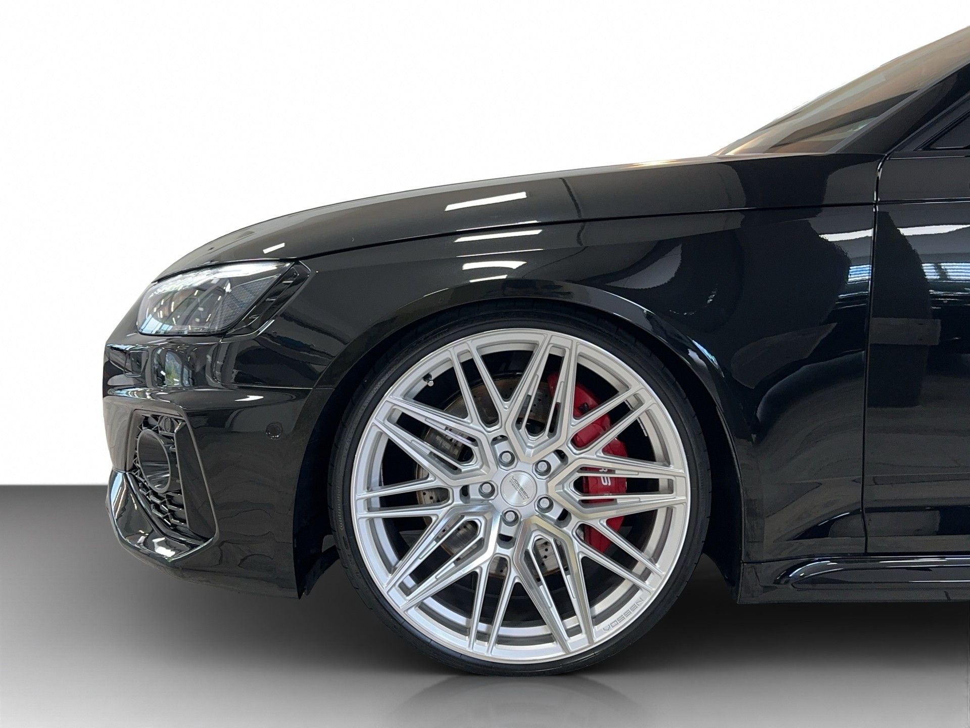 AUDI RS4 Avant quattro tiptronic-showroom-element-1