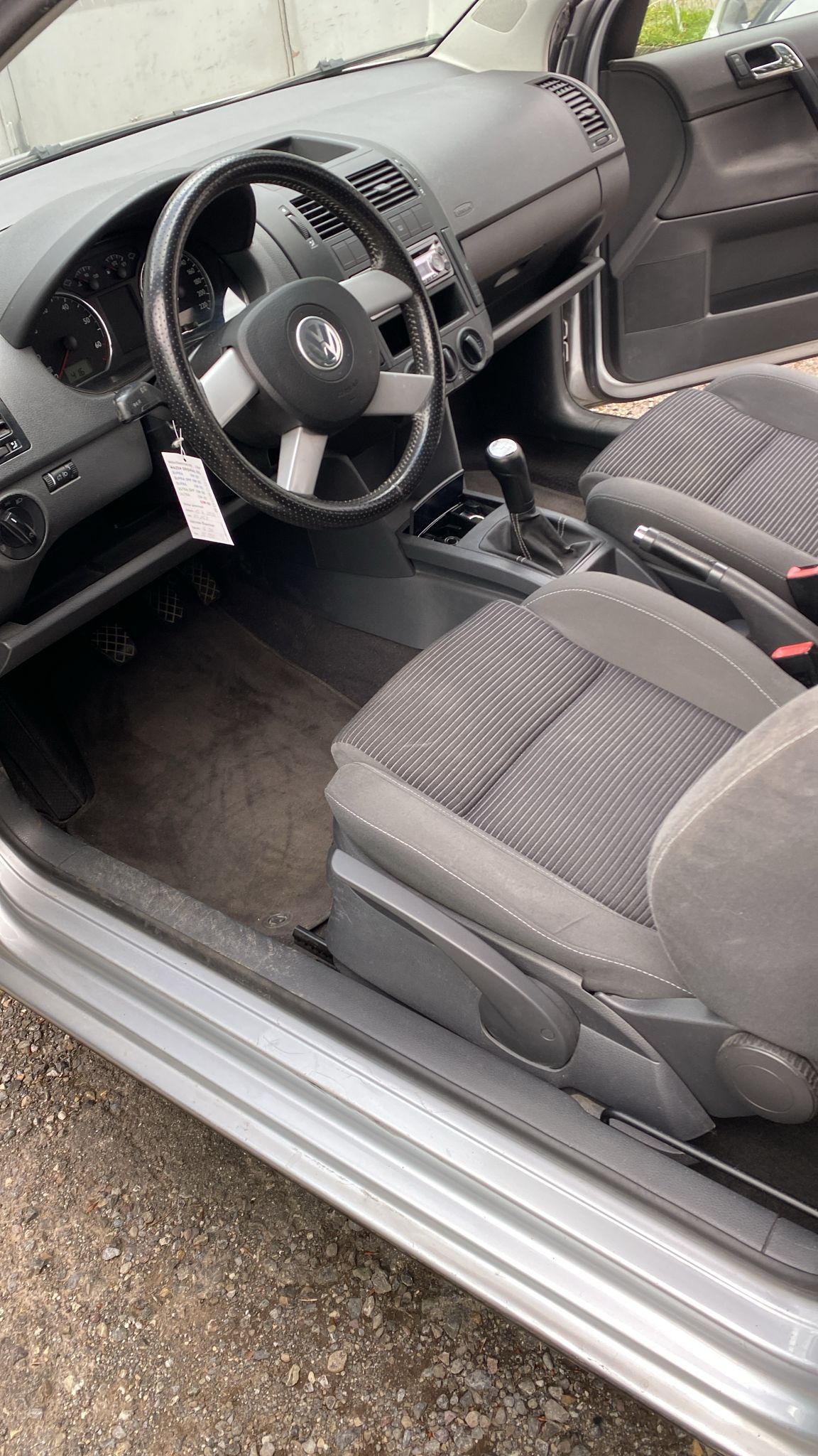 VW Polo 1.4 16V Comfortline-image-10