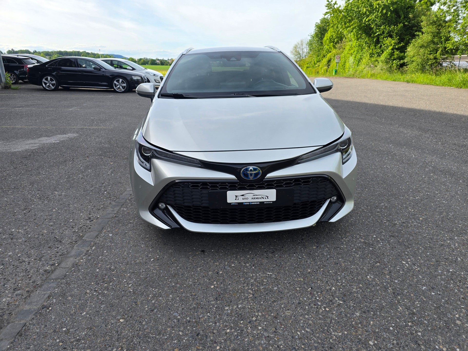 TOYOTA Corolla 2.0 HSD Premium e-CVT