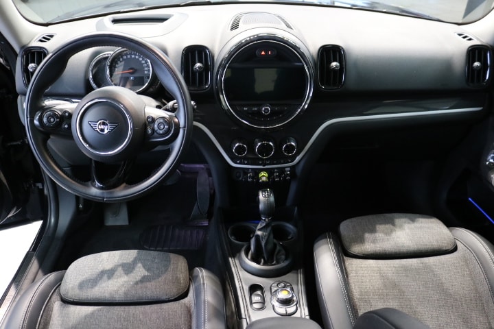 MINI Countryman Cooper S E ALL4 PHEV Steptronic-showroom-element-2