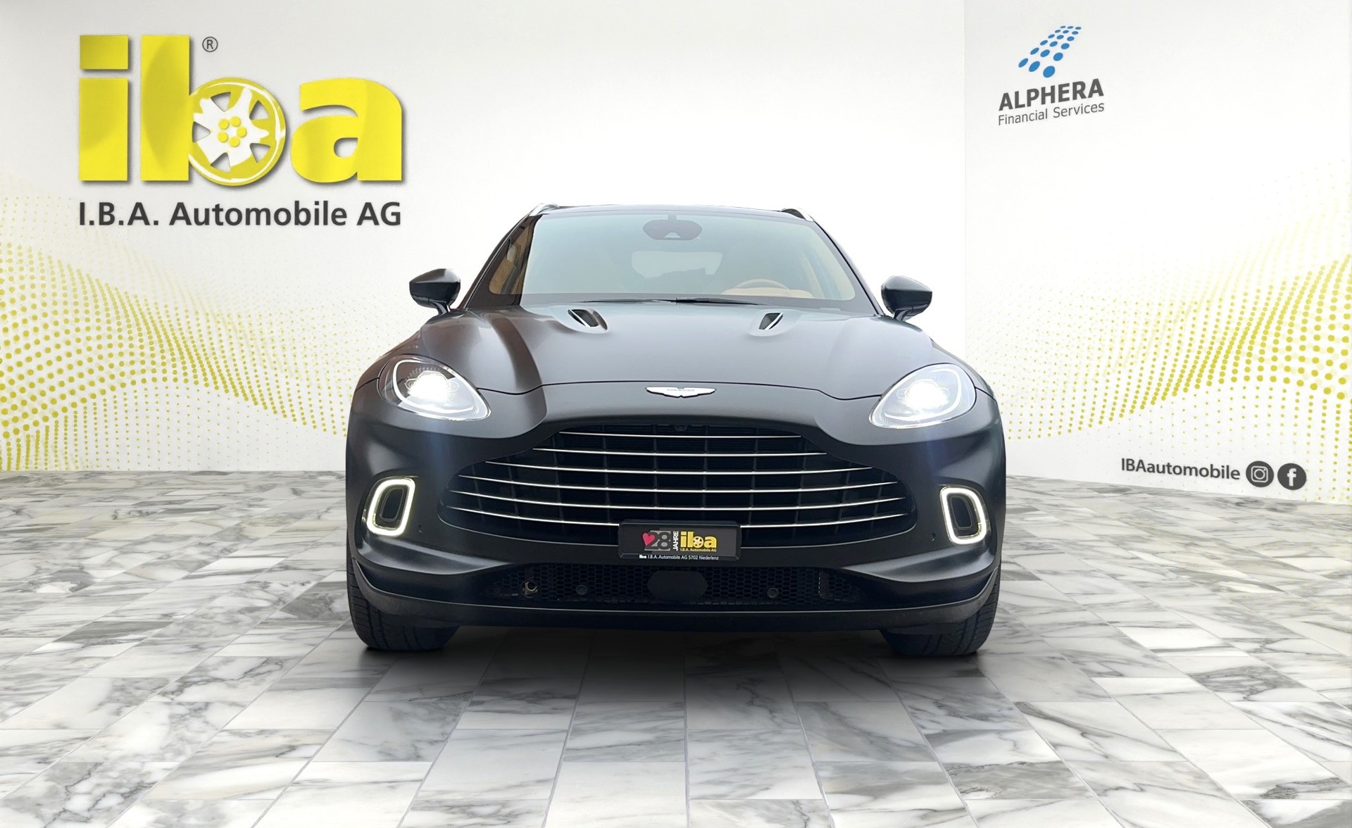 ASTON MARTIN DBX 4.0 V8 (CH) Frisch ab Service!-image-7