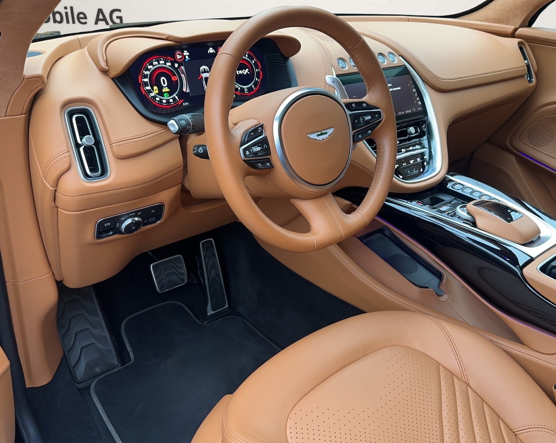 ASTON MARTIN DBX 4.0 V8 (CH) Frisch ab Service!-image-10