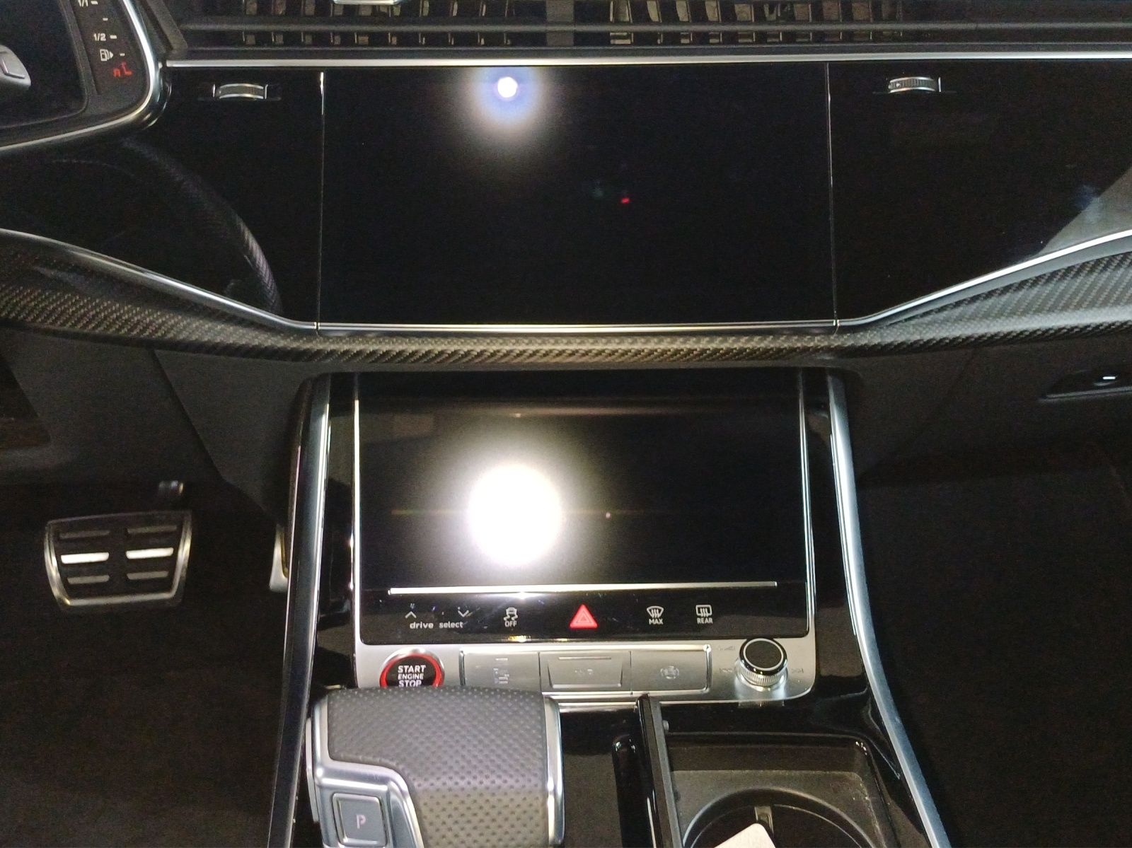 AUDI RSQ8 quattro tiptronic-image-10
