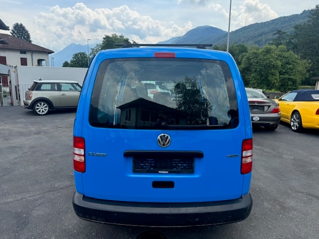 VW Maxi 4Motion TDI-image-7