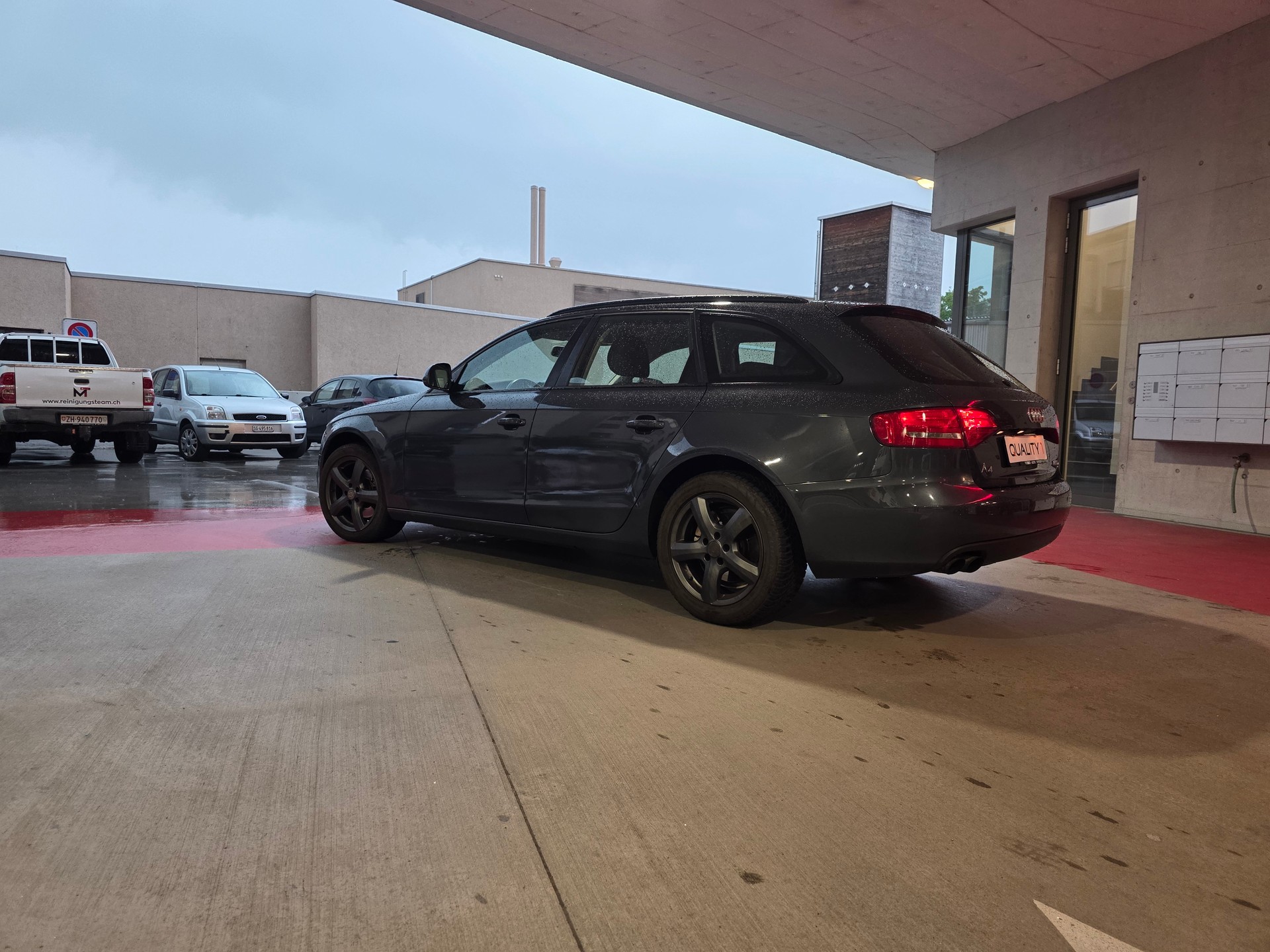 AUDI A4 Avant 1.8 TFSI-image-14