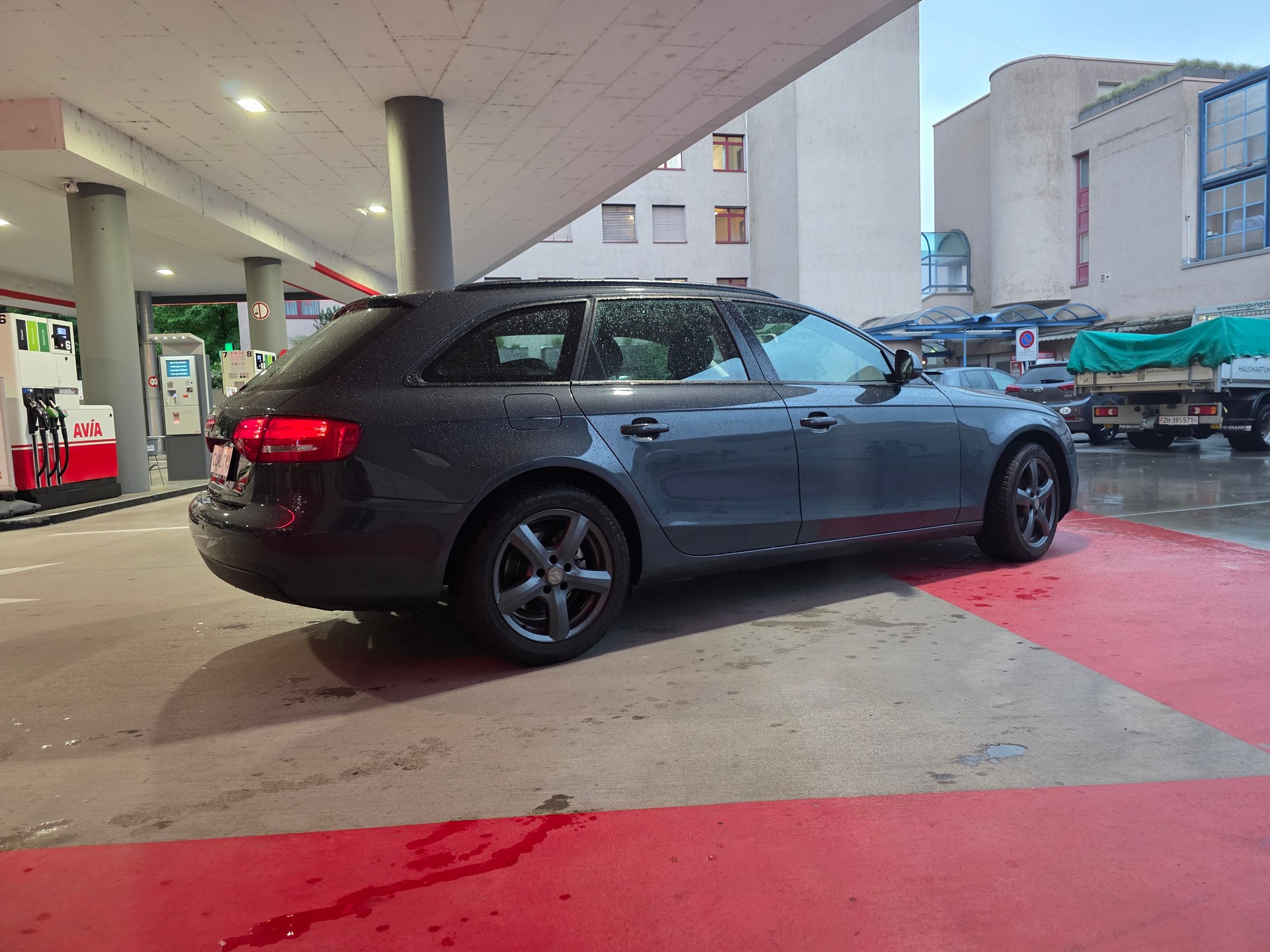 AUDI A4 Avant 1.8 TFSI-image-12