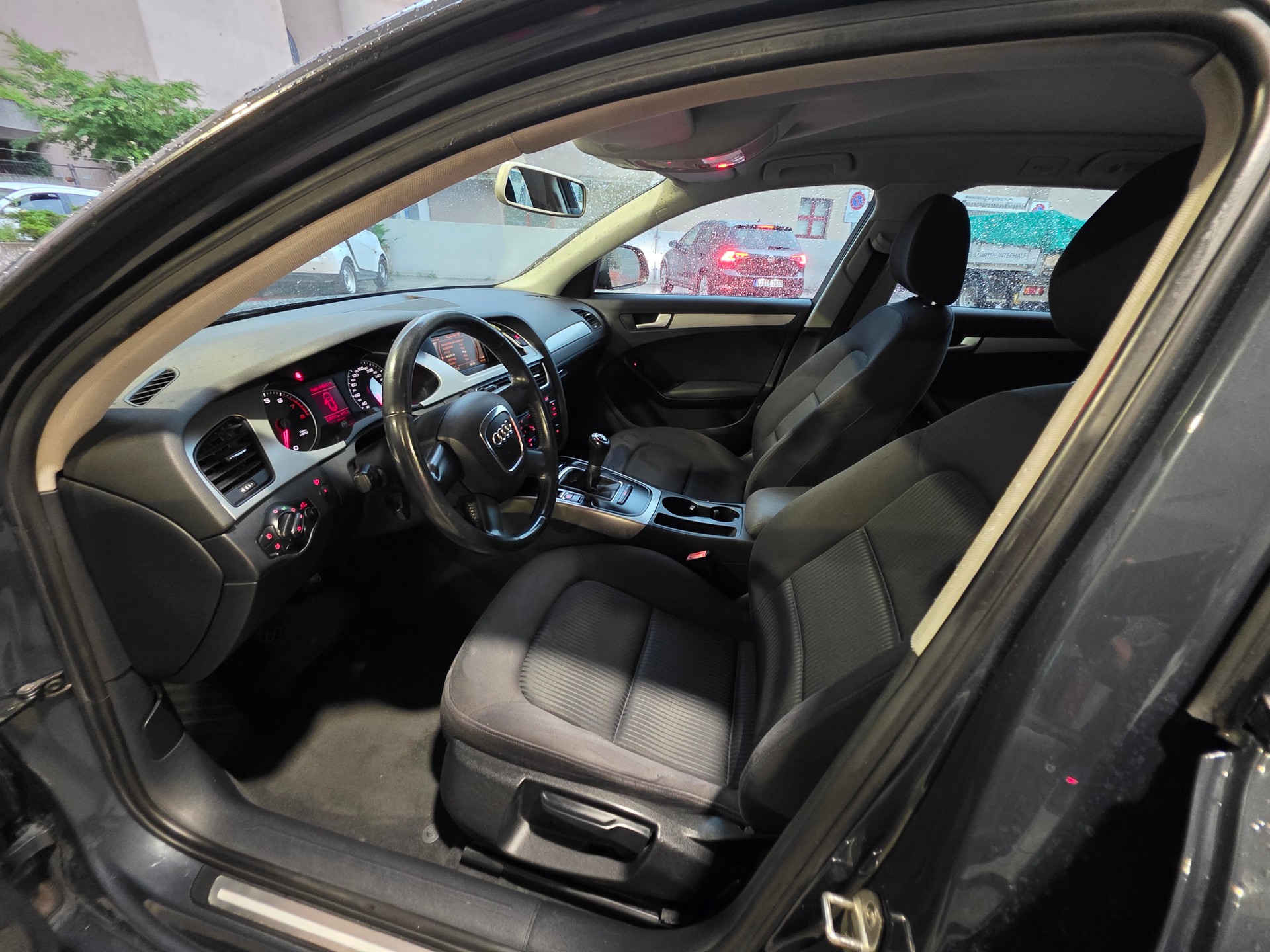 AUDI A4 Avant 1.8 TFSI-image-19