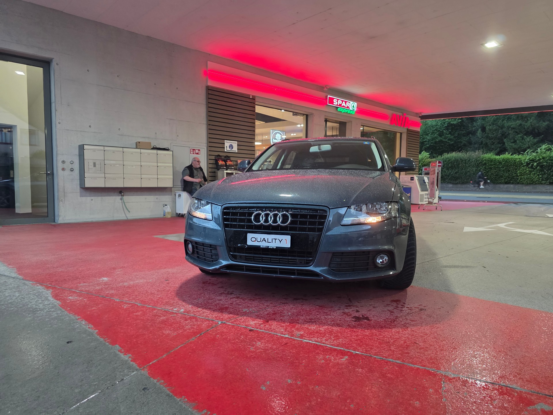 AUDI A4 Avant 1.8 TFSI-showroom-element-2