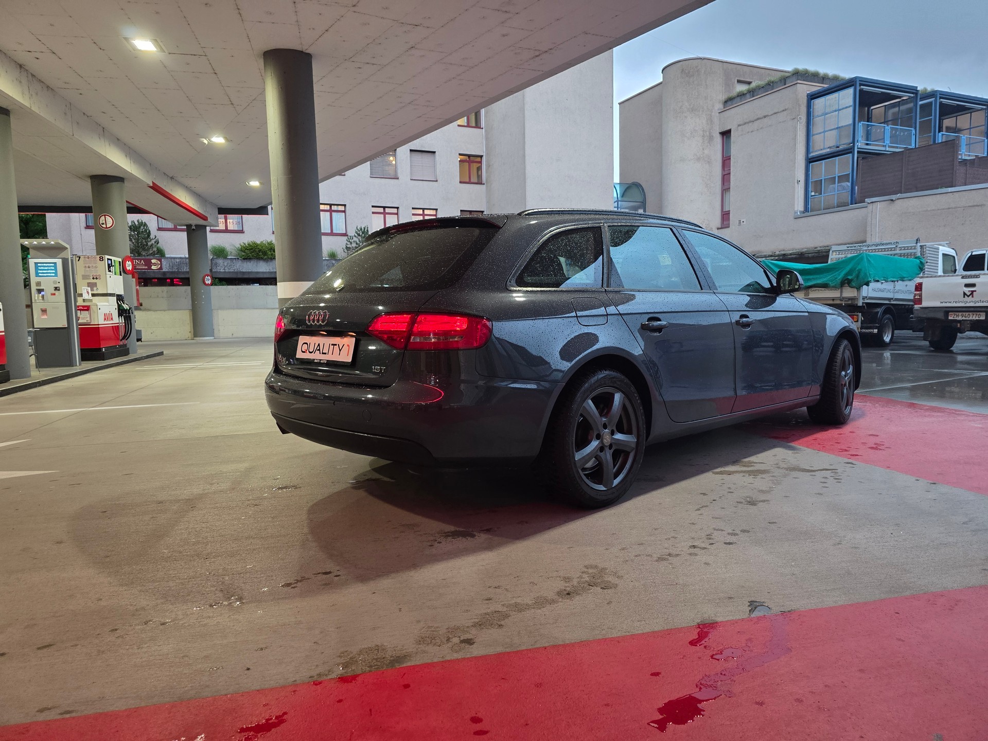 AUDI A4 Avant 1.8 TFSI-image-15