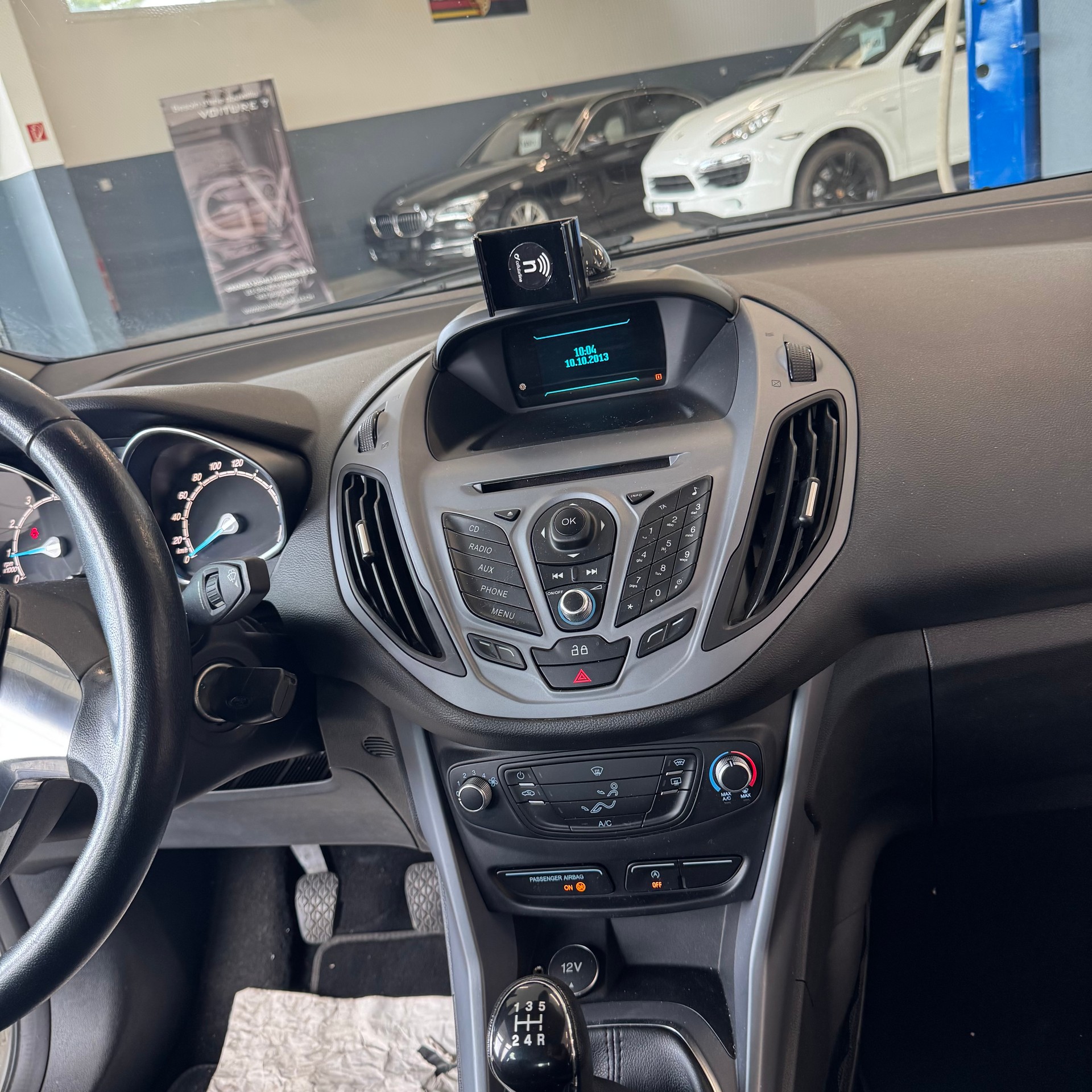 FORD B-Max 1.0 SCTi Titanium-image-9