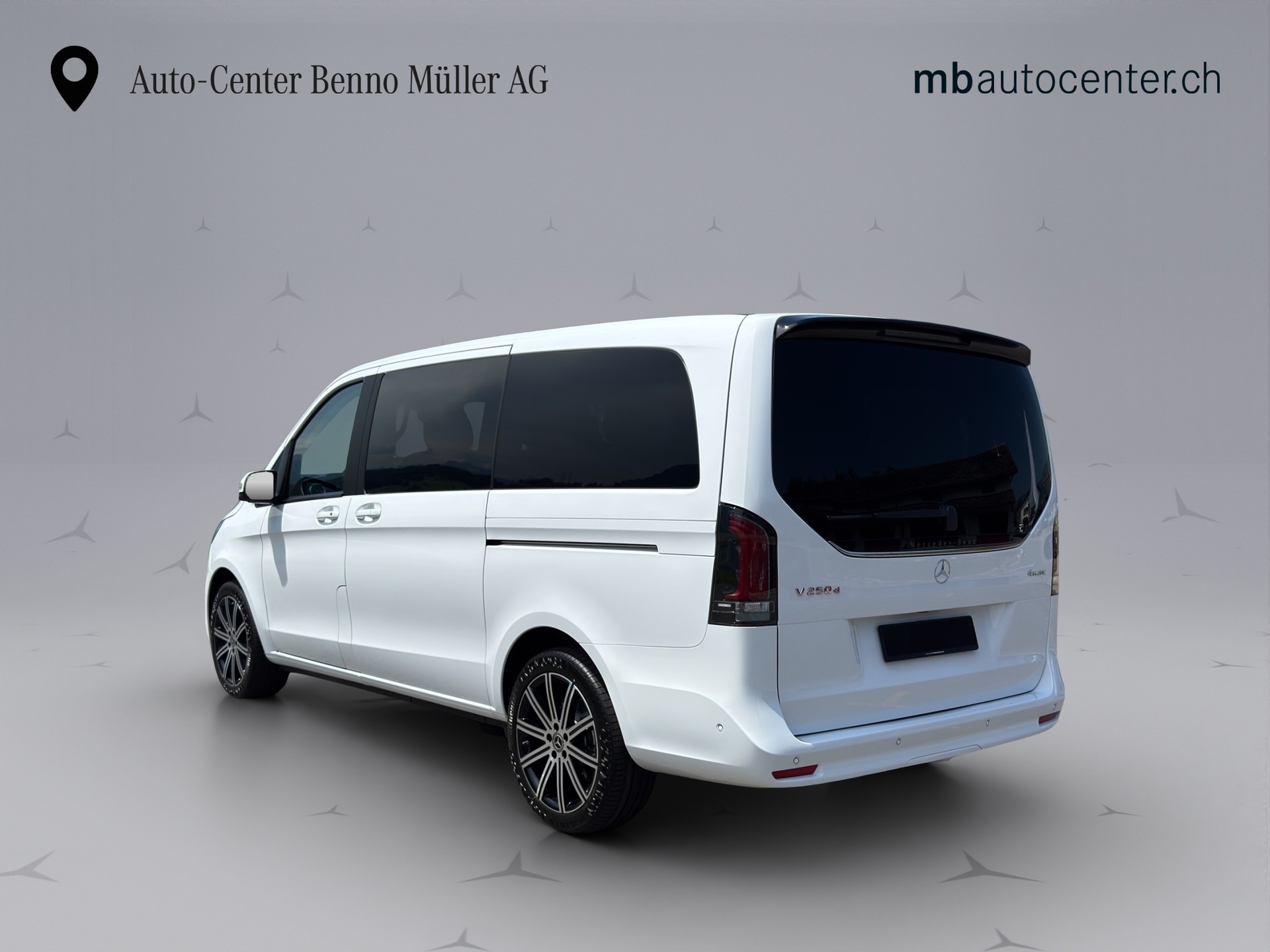 MERCEDES-BENZ V 250 d Style lang Van-showroom-element-2