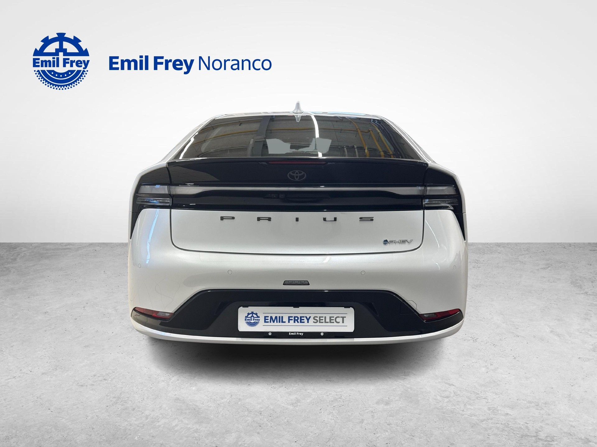 TOYOTA Prius 2.0 Plug-In-Hybrid Style-showroom-element-3