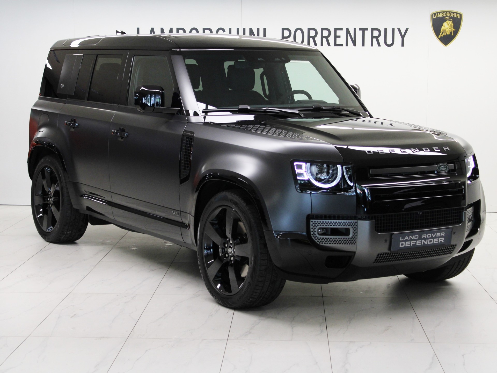 LAND ROVER Defender 110 525 V8 5.0 Carpathian Edition AT8