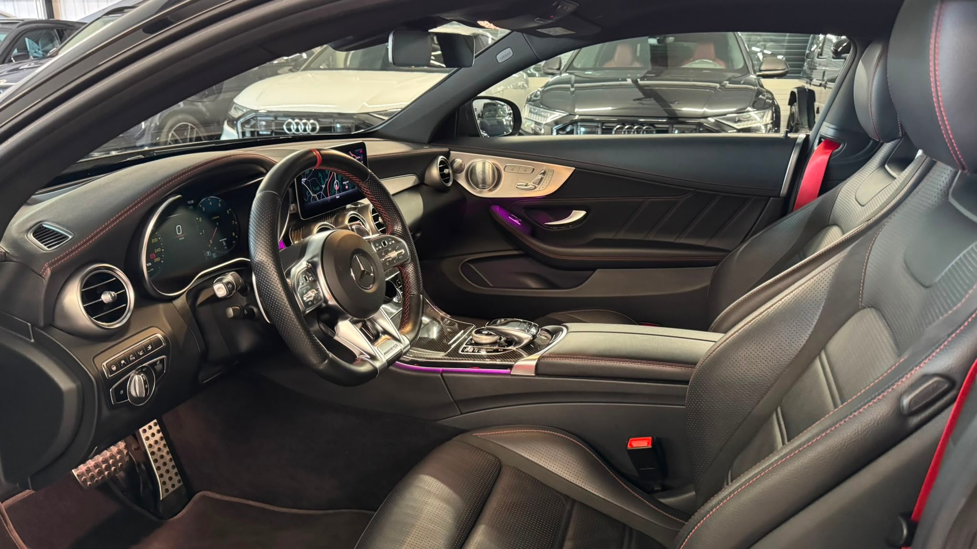 MERCEDES-BENZ C 43 AMG 4Matic 9G-tronic-image-16