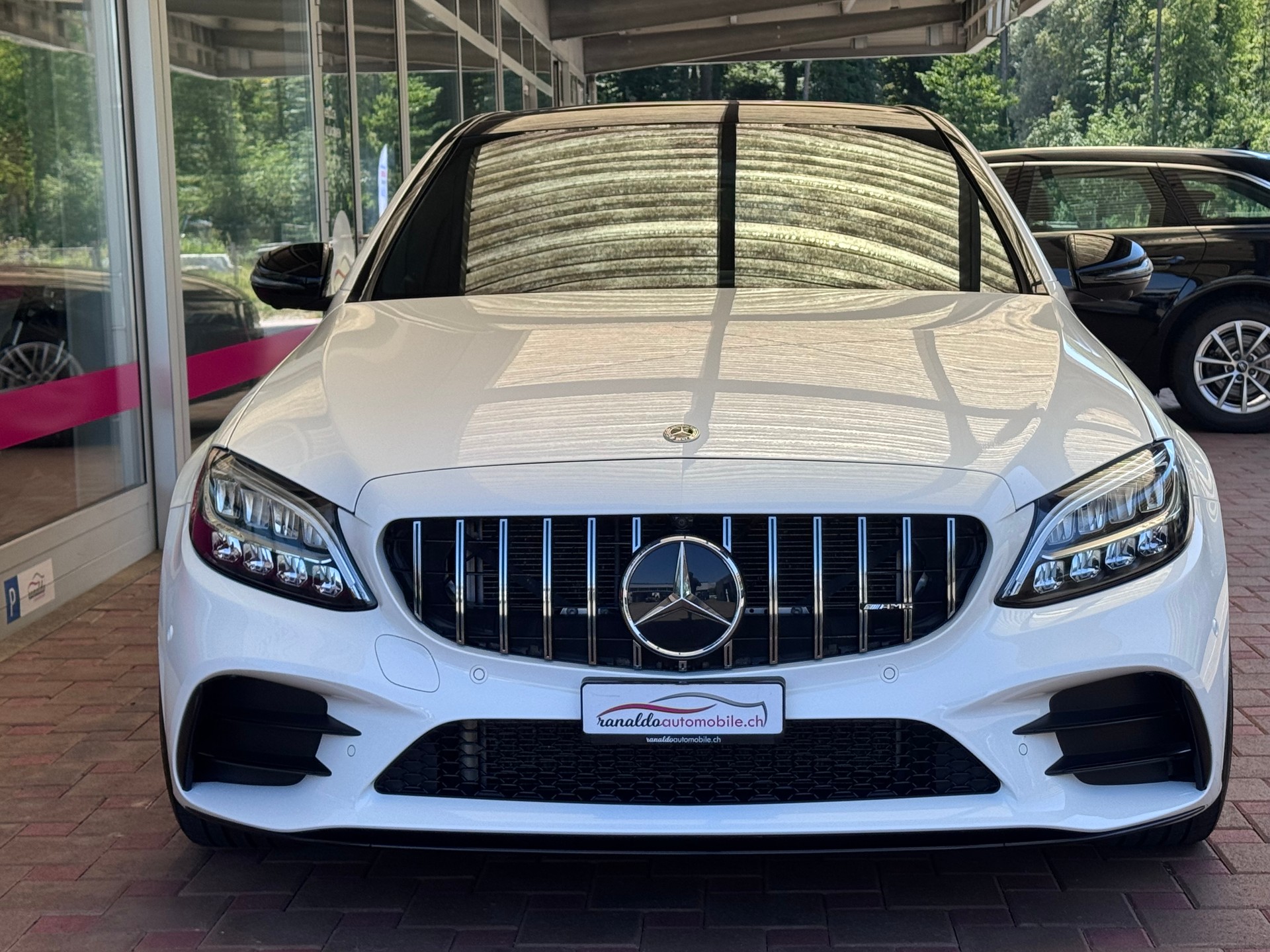 MERCEDES-BENZ C 43 AMG 4x4 390PS+Automat+AMG Performance Auspuffanlage+19" Spezial Alu+Panorama-Glasdach+Night-Paket+Spiegel-Paket+Park-Paket+-showroom-element-3
