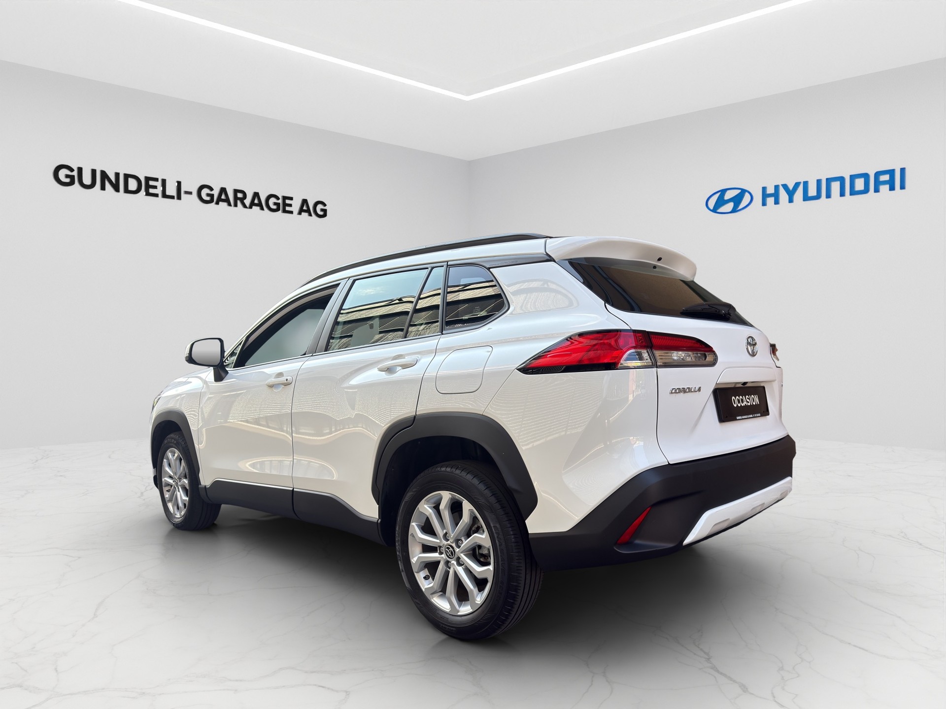 TOYOTA Corolla Cross 1.8 Trend-showroom-element-3