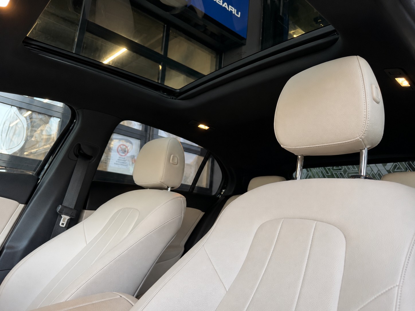 MERCEDES-BENZ A 200 7G-DCT-image-13