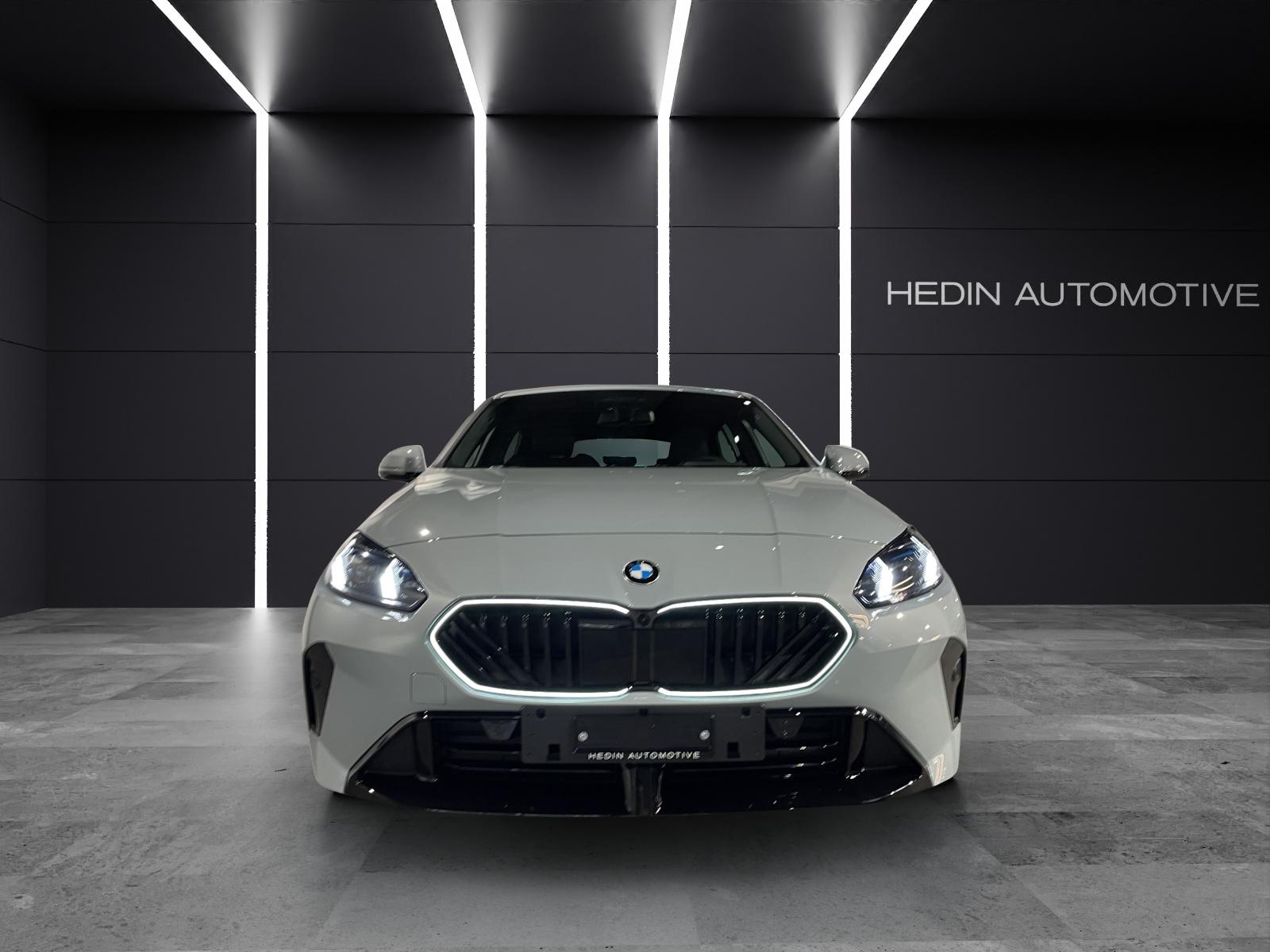 BMW 123 xDrive-showroom-element-2