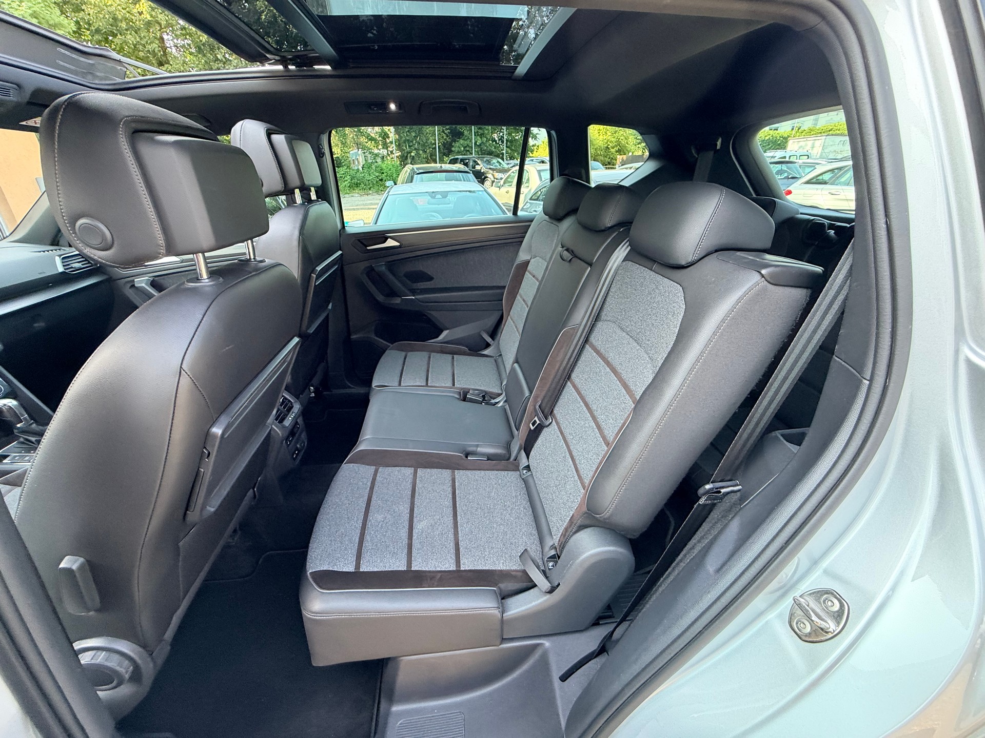 SEAT Tarraco 2.0 TDI CR Xcellence 4Drive DSG 7 Plätze, Anhängerkupplung-image-22